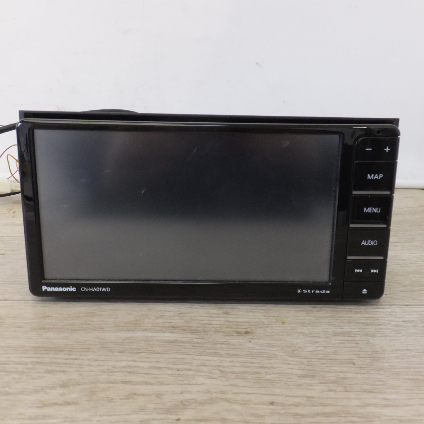 [送料無料] ★パナソニック Panasonic カーナビステーション Strada CN-HA01WD(37)★