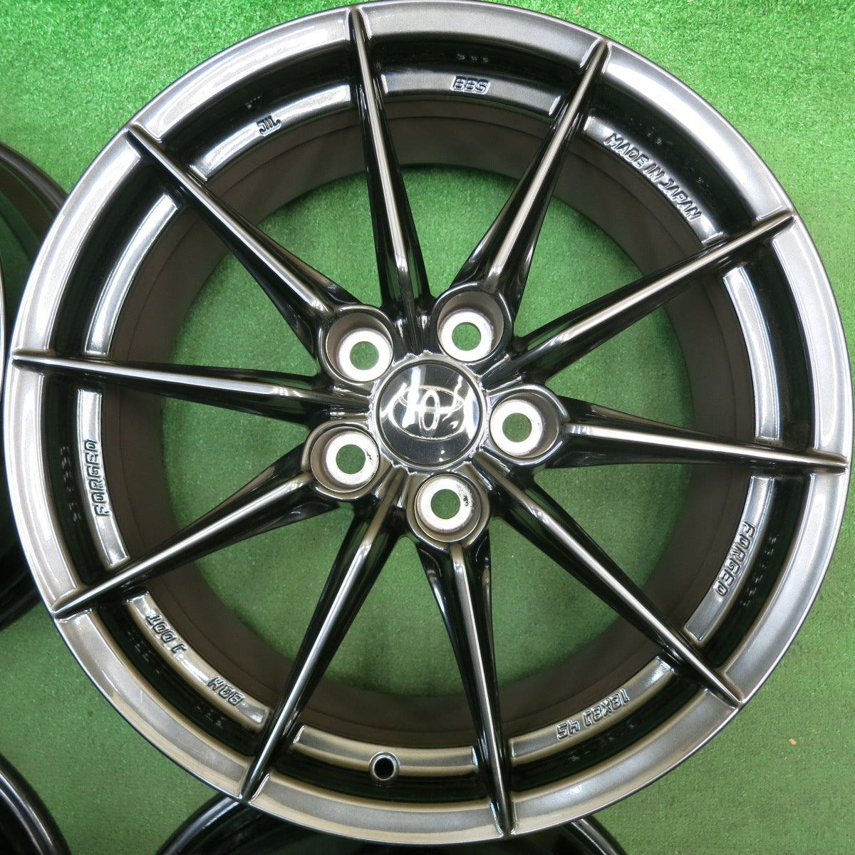 キレイ★トヨタ GR ヤリス RZ ハイパフォーマンス 純正 BBS ホイール 18インチ 18×8J TOYOTA PCD114.3/5H★6030508HAホ