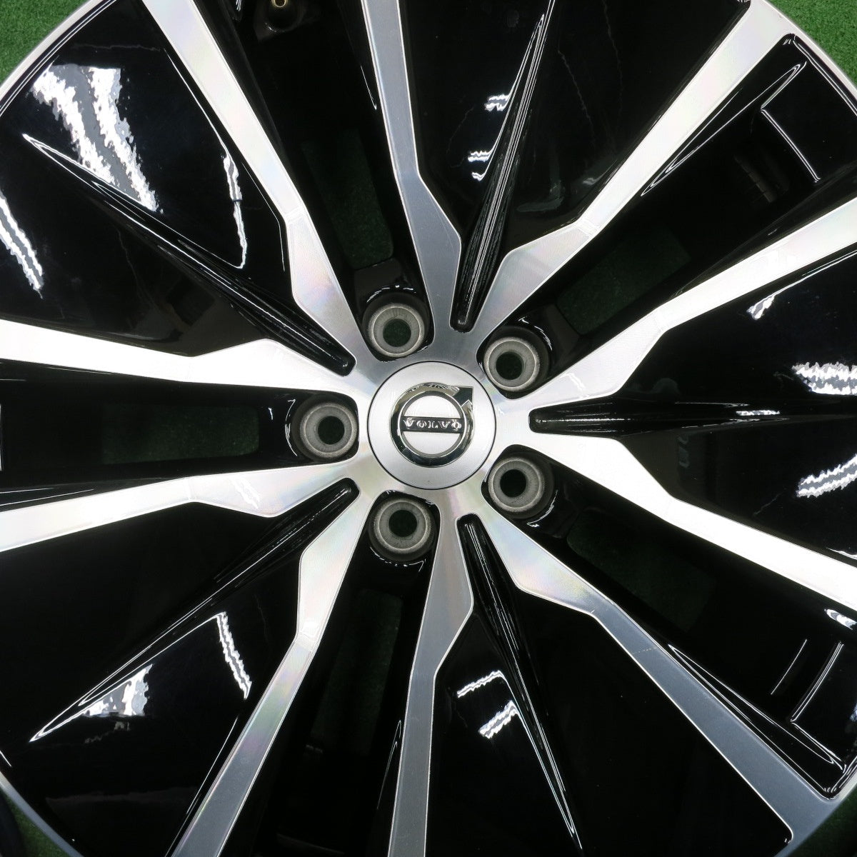[送料無料] キレイ★ボルボ XC90 純正 ホイール 19インチ 19×8.0J PCD108/5H★4101101NJホ
