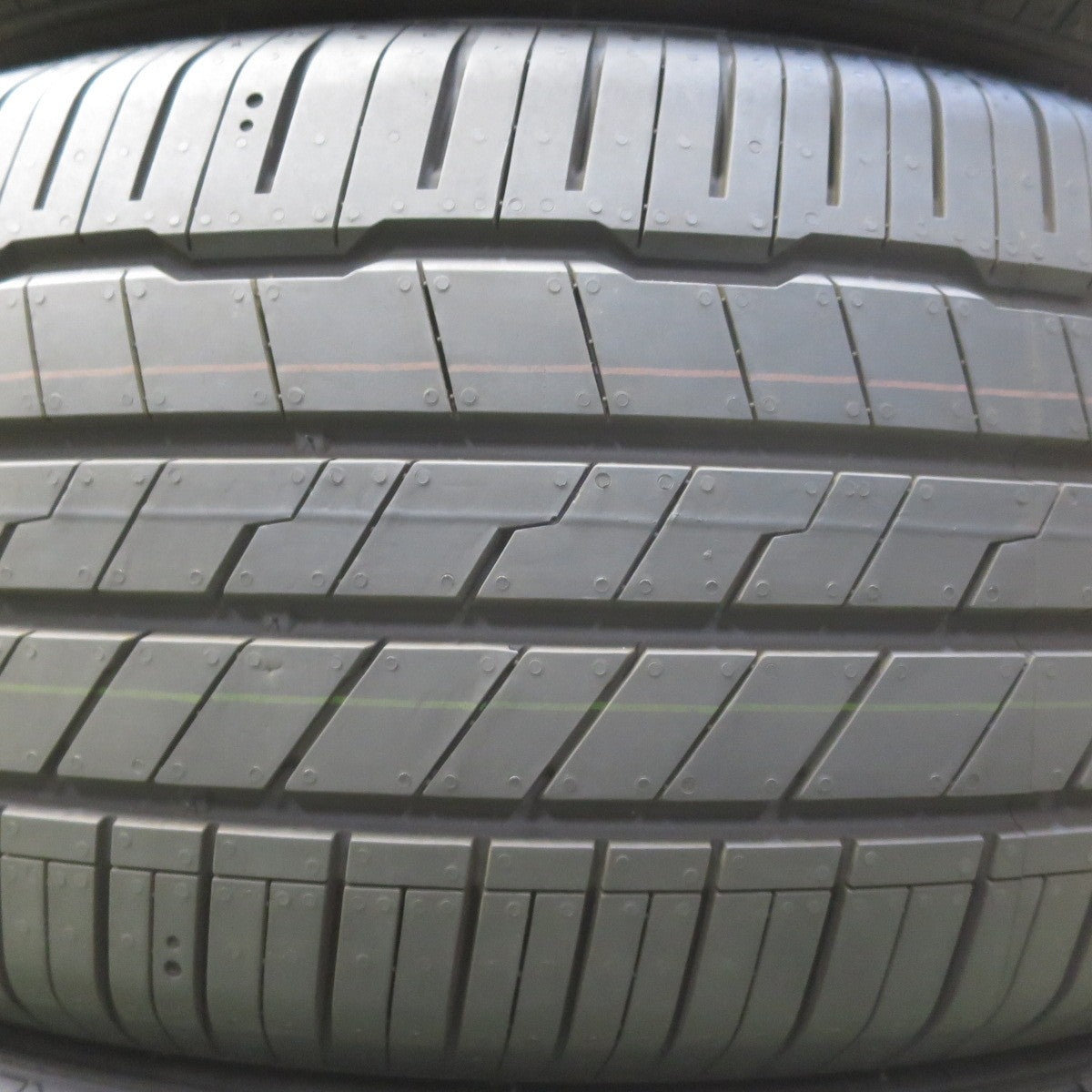 新車外し！26年◎235/55R19 ハンコック ベンタス S1 evo3 SUV タイヤ 19インチ RAV4 レクサス RX エクストレイル 等◎6083121イノタ