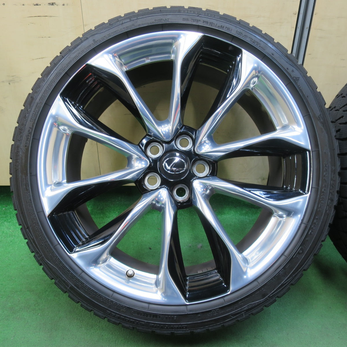 [送料無料] センサー付！バリ溝！21年！キレイ！9.5分以上★レクサス LC 純正 245/40R21 275/35R21 スタッドレス ダンロップ ウインターマックス WM01 DSST PCD120/5H★4121401イス