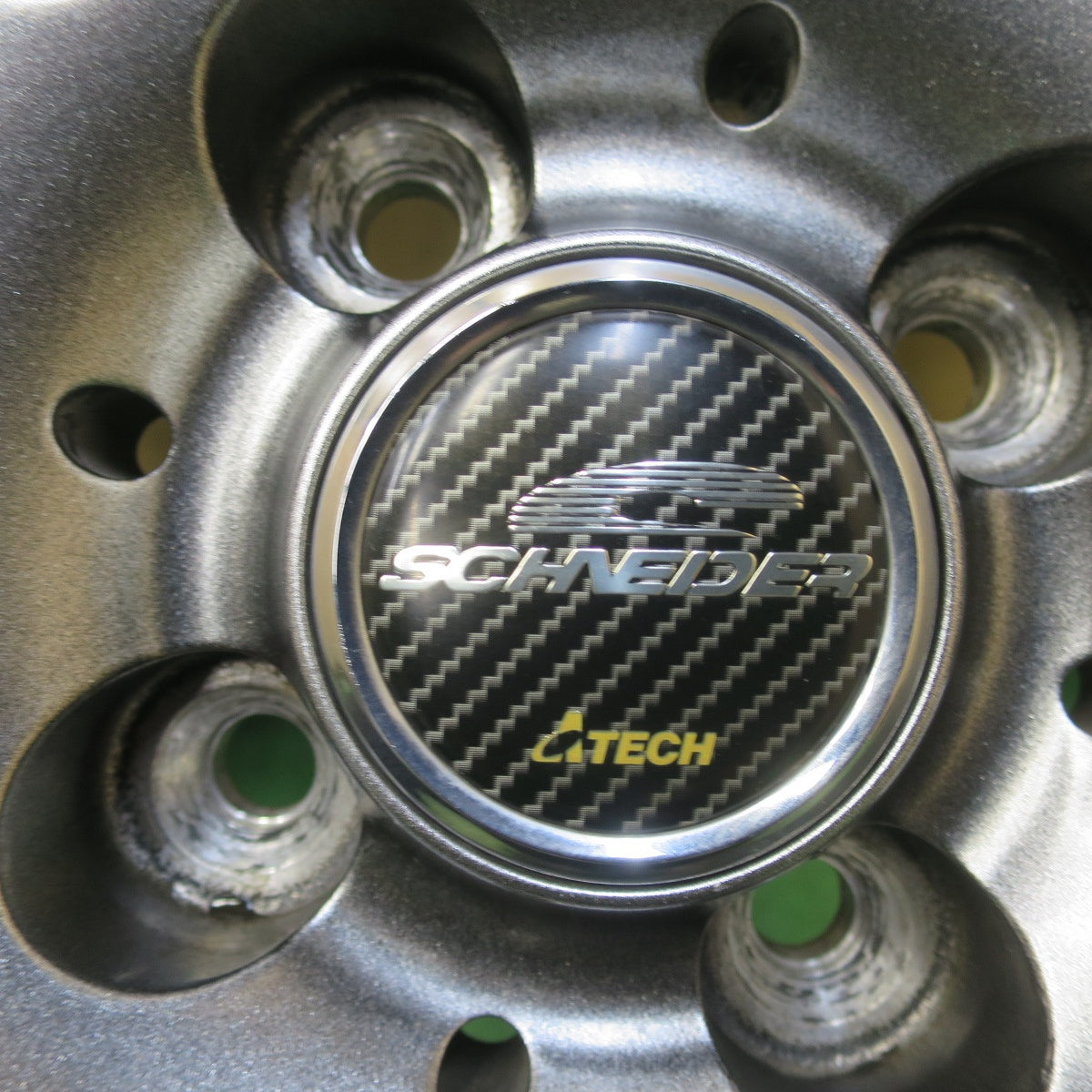 バリ溝！23年！キレイ！9.5分★スタッドレス 175/65R15 ダンロップ ウインターマックス WM02 SCHNEIDER シュナイダー 15インチ PCD100/4H★6052603イス