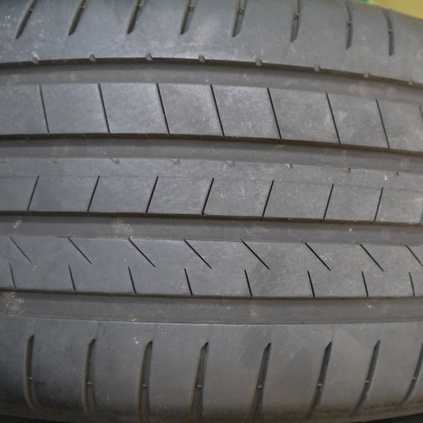 バリ溝！23年！9分★235/55R19 ブリヂストン アレンザ 001 ALENZA 19インチ タイヤ RAV4 エクストレイル レクサス RX 等★6012801Hノタ