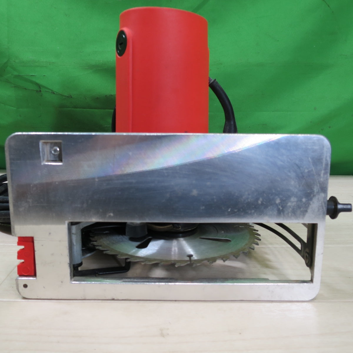 [送料無料] 付属品付き☆藤原産業 E-Value 165mm 電気 丸鋸 EWC-165AN 電動 工具 切断機 丸のこ マルノコ 丸ノコ☆
