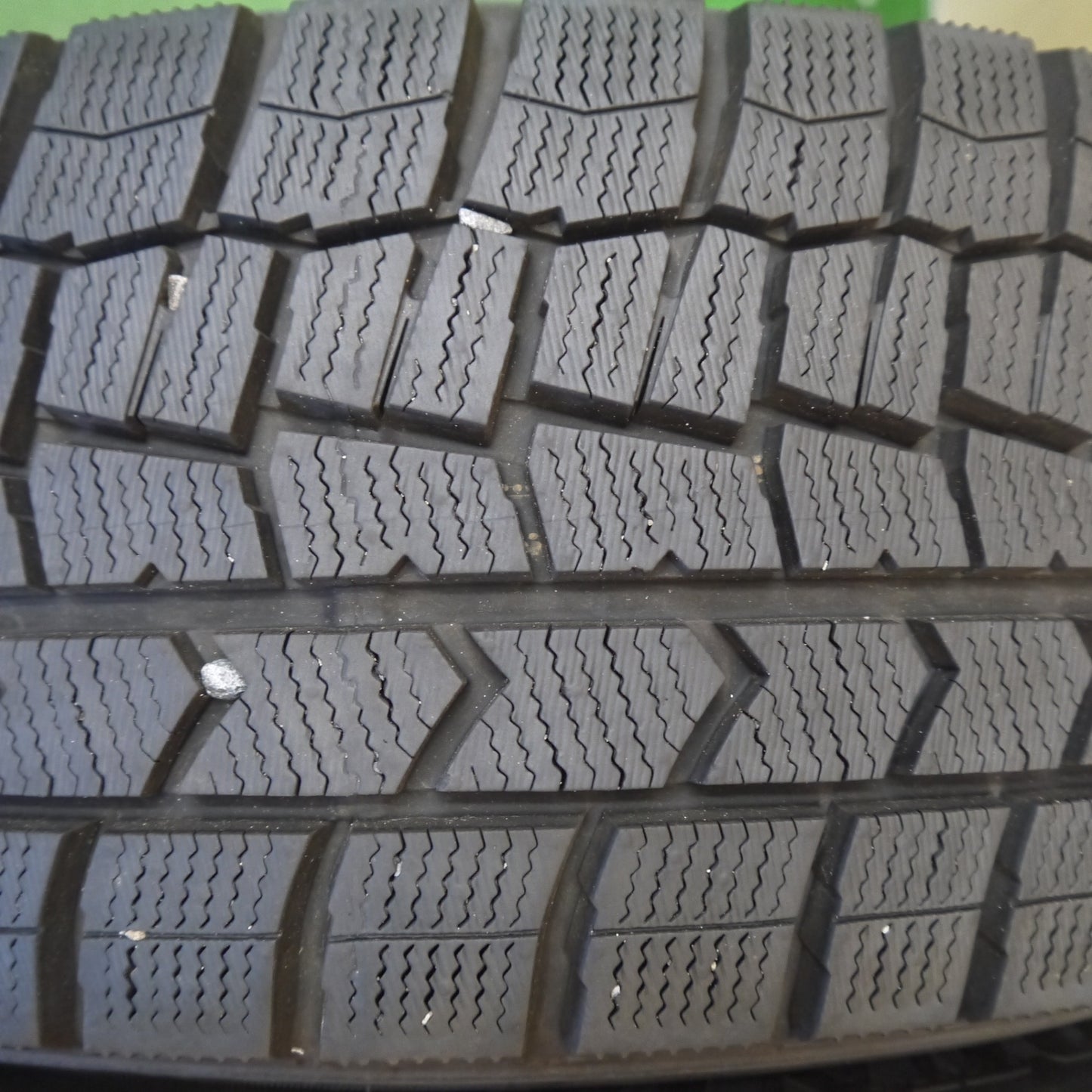 バリ溝！25年！キレイ！ほぼ10分★スタッドレス 215/60R17 ダンロップ ウインターマックス WM02 ravrion RS01 ラブリオン 17インチ PCD114.3/5H★6052501Hス