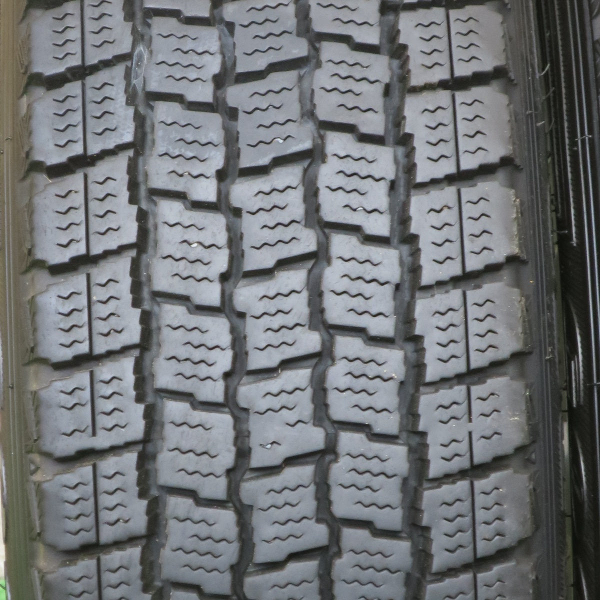 バリ溝！9.5分★スタッドレス 155/80R14 88/86N グッドイヤー アイスナビ CARGO ravrion RS01 ラブリオン 14インチ PCD100/4H★5052001TTス