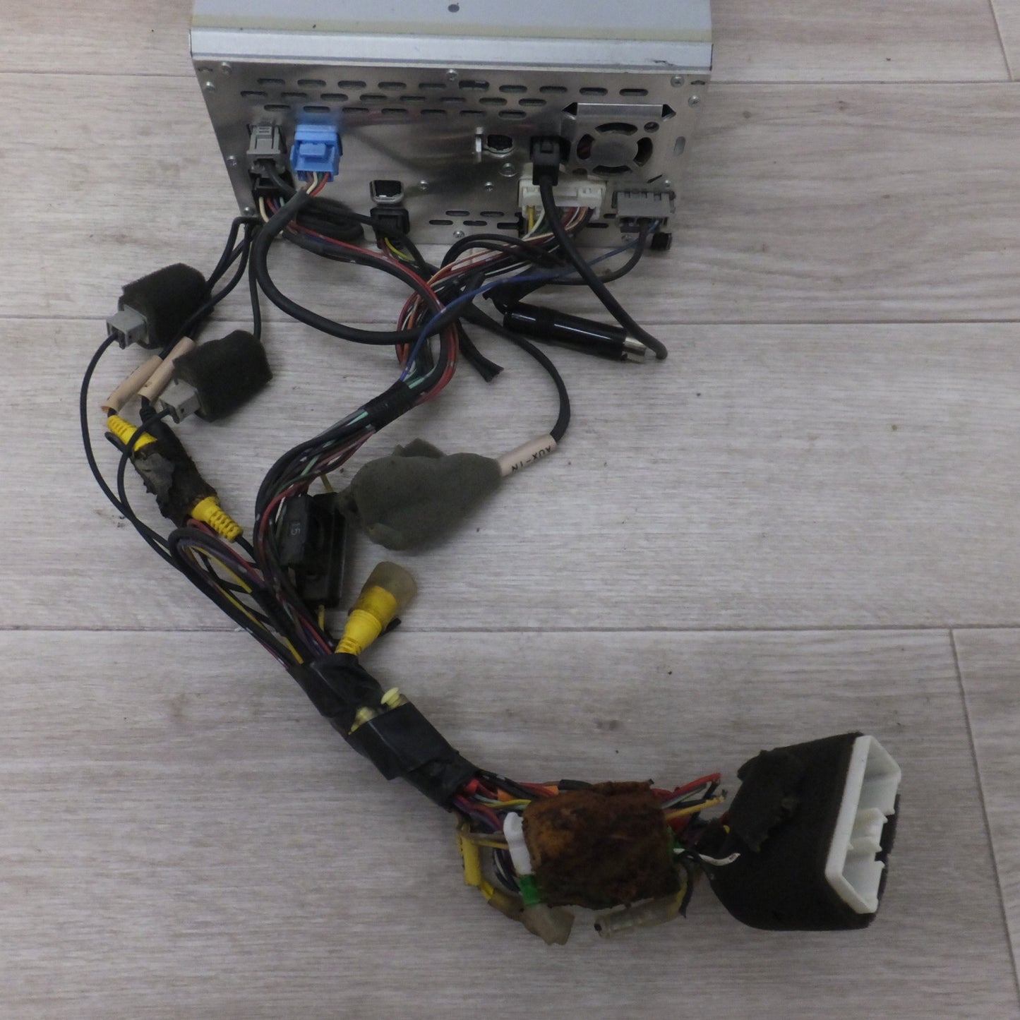 [送料無料] ★SANYO製 マツダ 純正 カーナビゲーション C9Y6 V6 650　NVA-MS5309[16]★