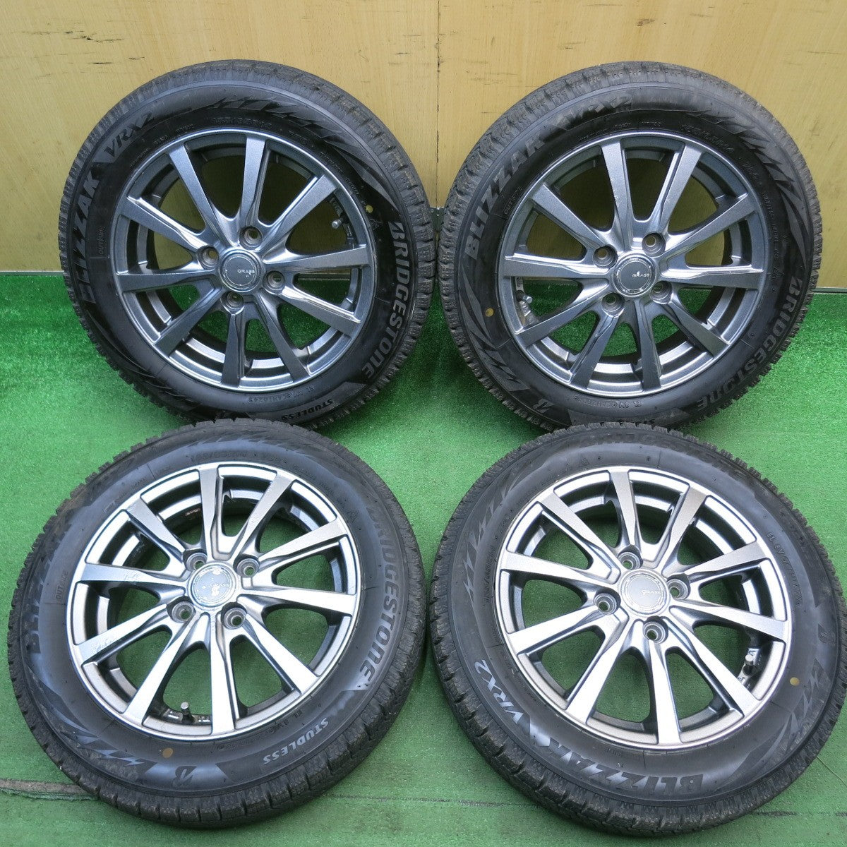 バリ溝！24年！8.5分★スタッドレス 155/65R14 ブリヂストン ブリザック VRX2 GRASS グラス 14インチ PCD100/4H★6041803HAス