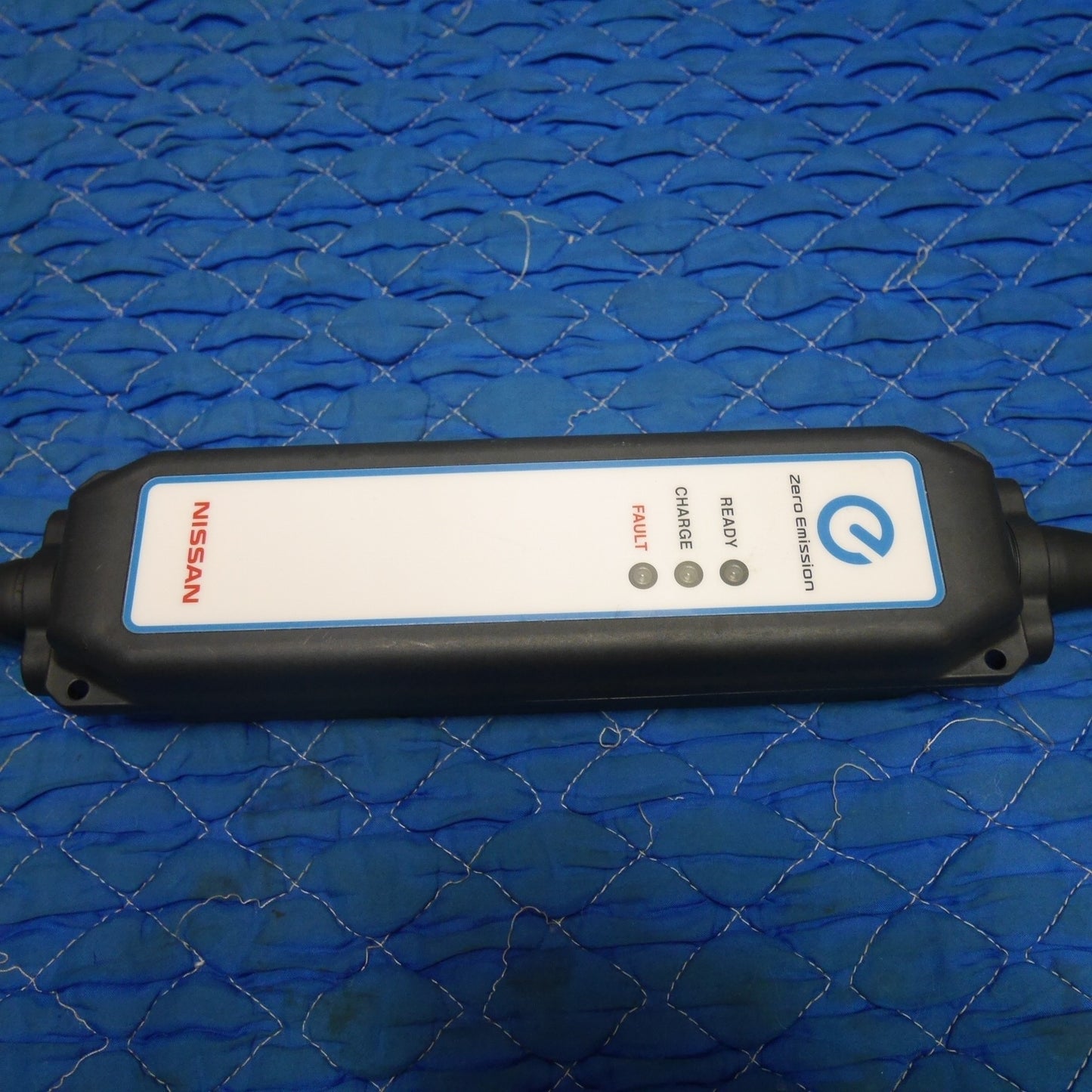 [送料無料] キレイ☆日産 リーフ AZE0 ZE0 純正 充電 ケーブル コード No.29690 3NK5E 防雨型 200V 電気 自動車 EV車☆