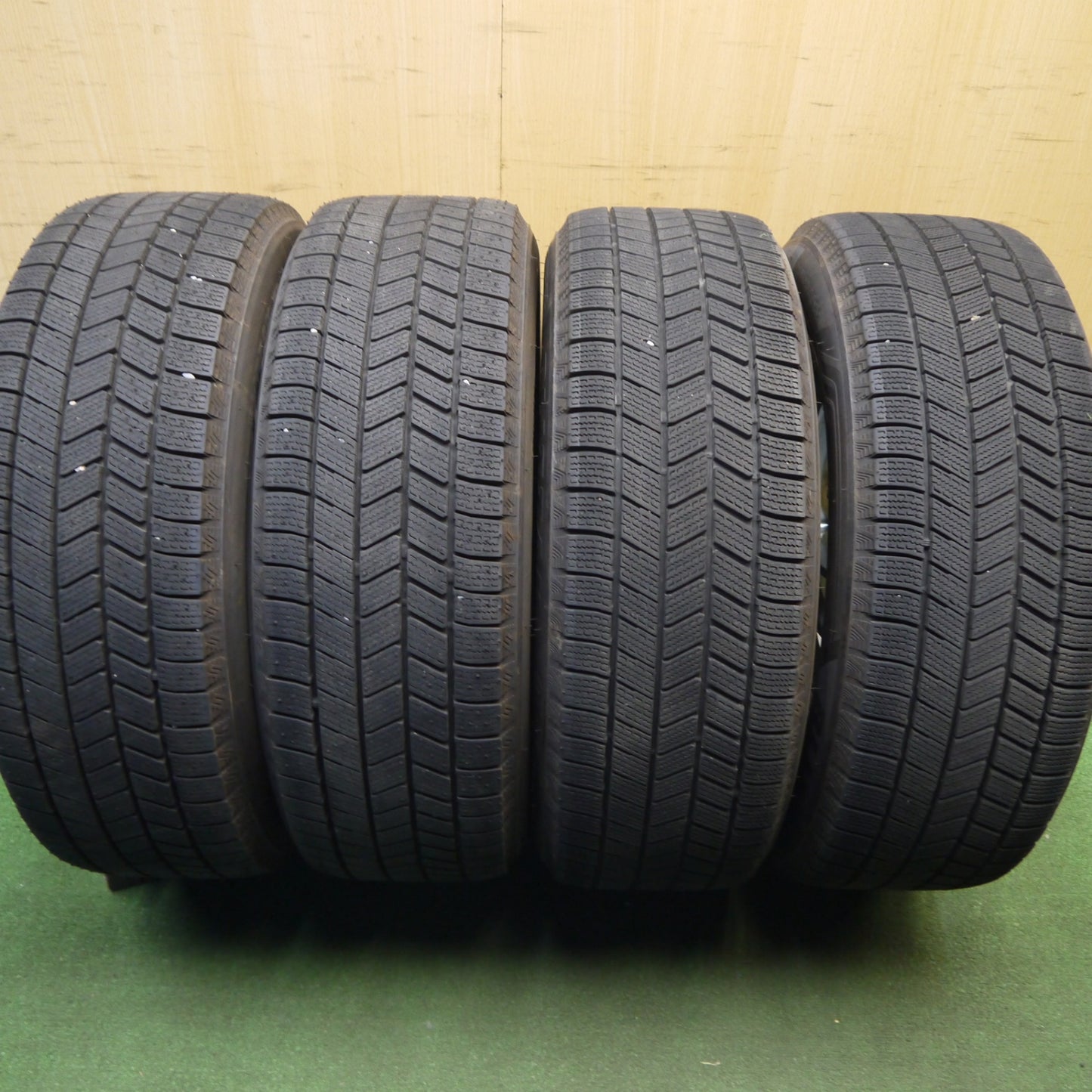 トヨタ純正センサー付！バリ溝！25年！キレイ！ほぼ10分★スタッドレス 215/60R17 ブリヂストン ブリザック WZ-1 ECO FORME SE-18 エコフォルム 17インチ PCD114.3/5H★6031803Hス