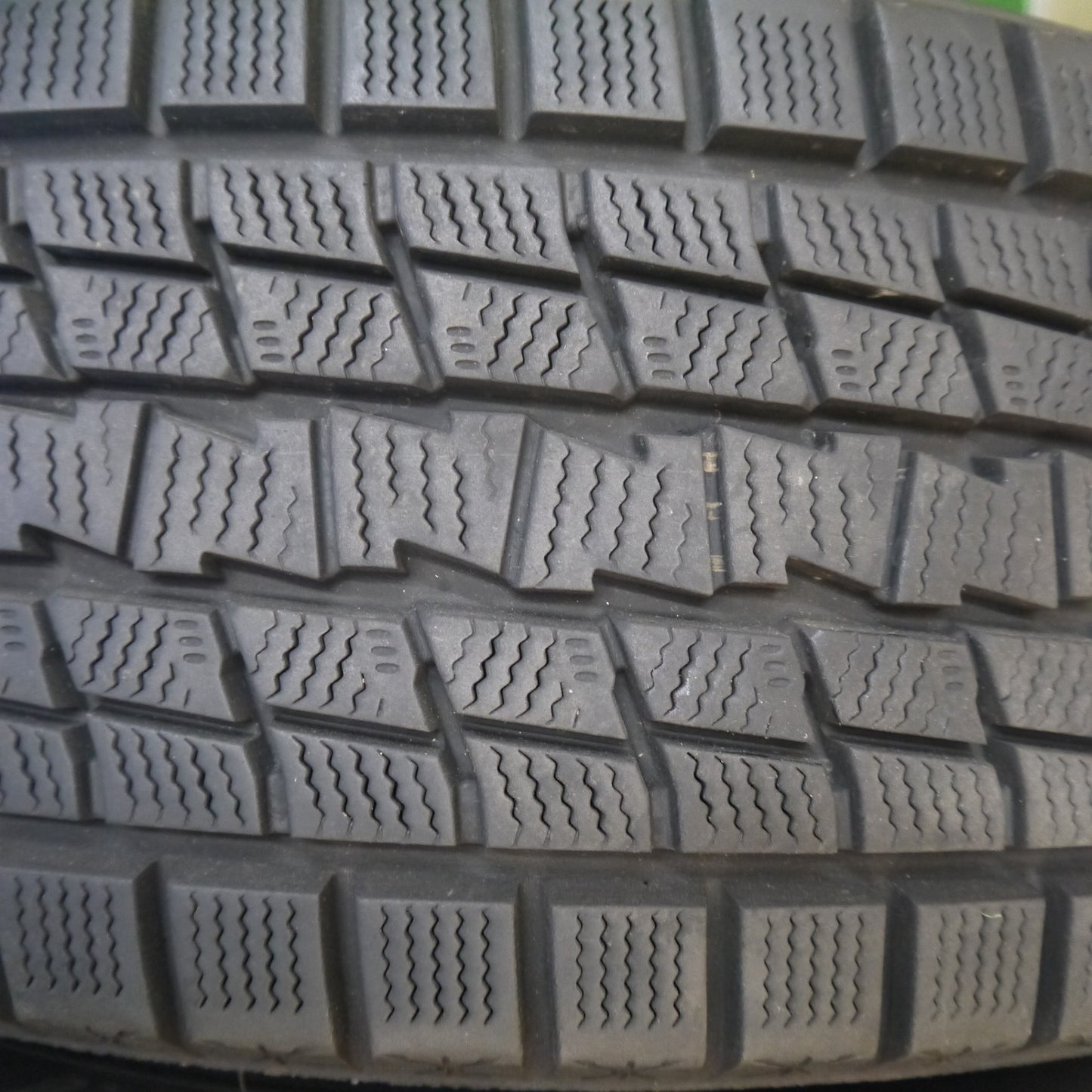 バリ溝！キレイ！9分★LOXARNY Pavone 225/65R17 スタッドレス グッドイヤー アイスナビ SUV ロクサーニ パヴォーネ 17インチ PCD114.3/5H★6060307Hス