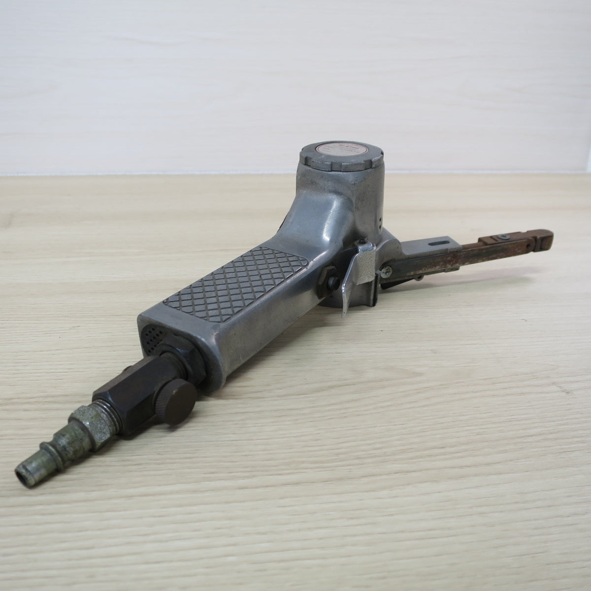 ☆信濃 機販 ベルト サンダー SI-2700 シナノ エアー ツール 工具 研摩 研磨 機 剥がし☆ [送料無料]