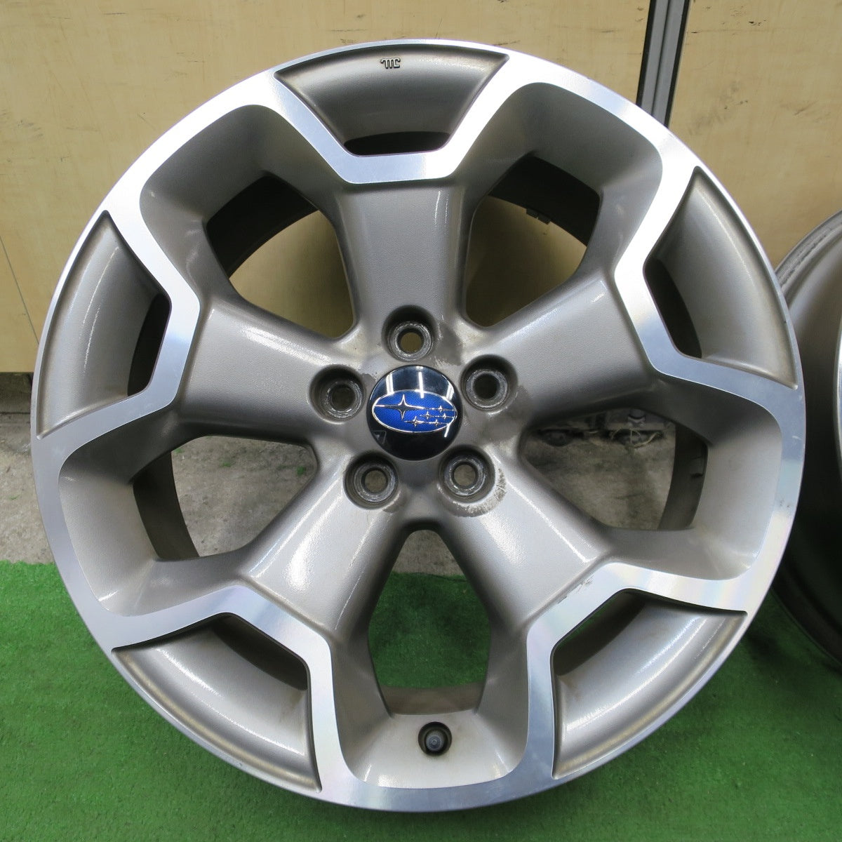 4本価格★スバル XV 純正 ホイール 17インチ 17×7J PCD100/5H★6041802NGホ
