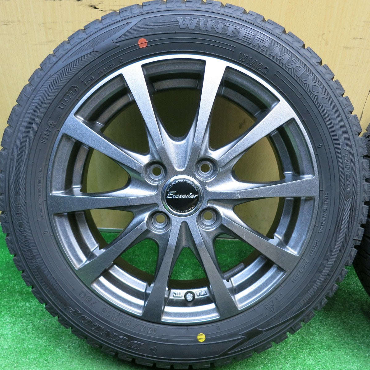 バリ溝！23年！ほぼ10分★スタッドレス 155/65R14 ダンロップ ウインターマックス WM02 Exceeder エクシーダー 14インチ PCD100/4H★6010302HAス