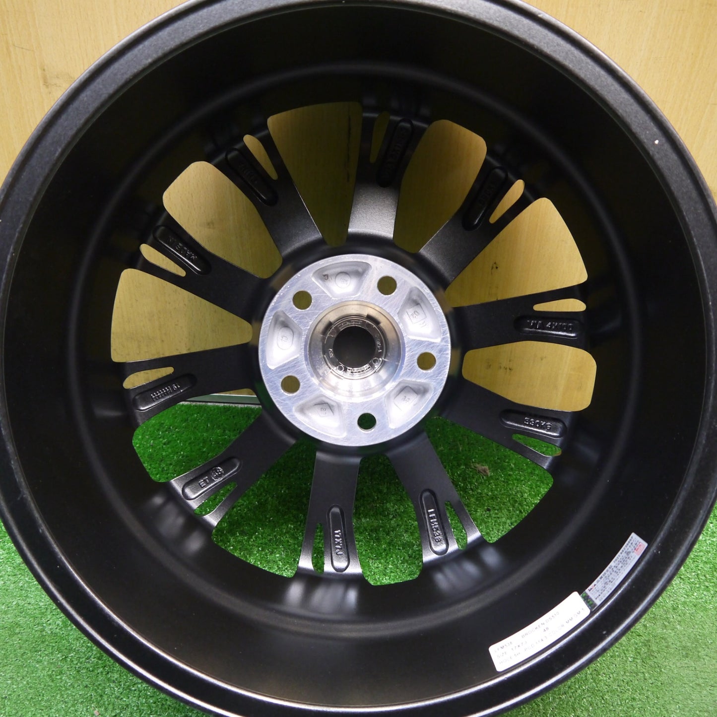 未使用！付属品付き！1本★BROCKEN LFM538 17インチ ホイール ブロッケン 17×7J PCD114.3/5H★5112514Hホ