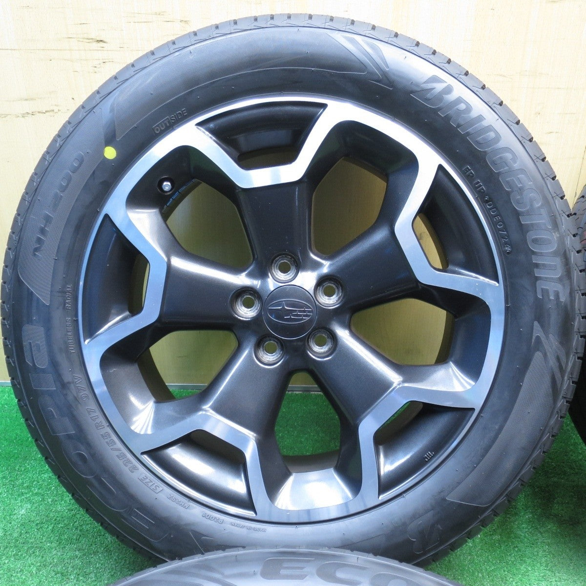 タイヤ未使用！24年！キレイ★スバル XV 純正 225/55R17 ブリヂストン エコピア NH200 17インチ PCD100/5H★5020103クノ