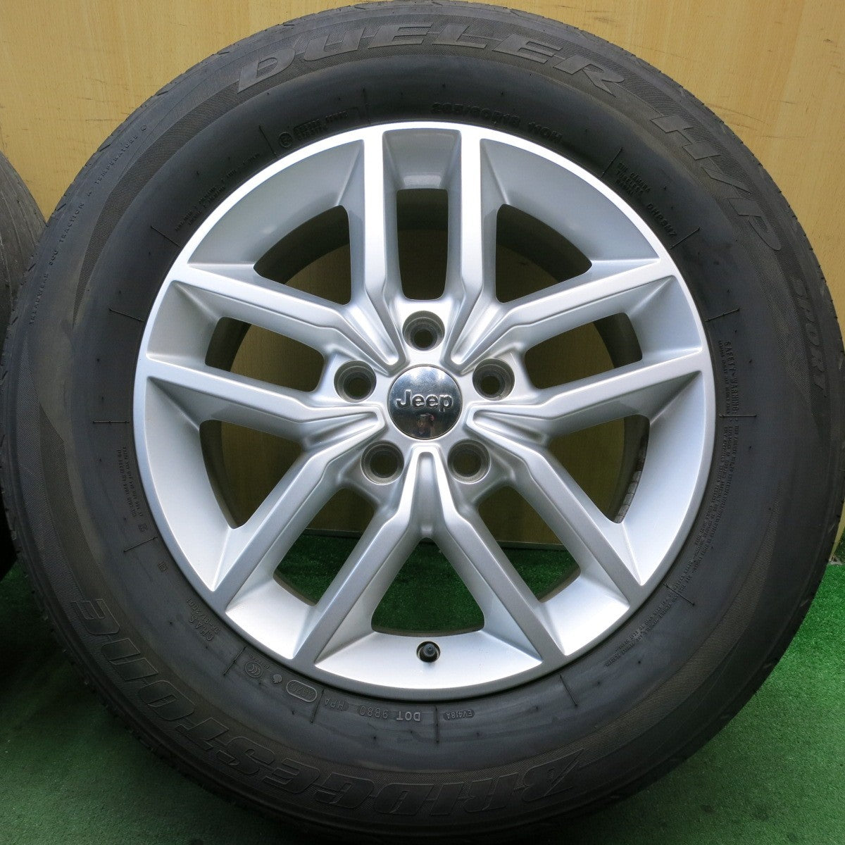 キレイ★JEEP ジープ グランドチェロキー 純正 265/60R18 ブリヂストン デューラー H/P スポーツ 18インチ PCD127/5H★5081903HAノ
