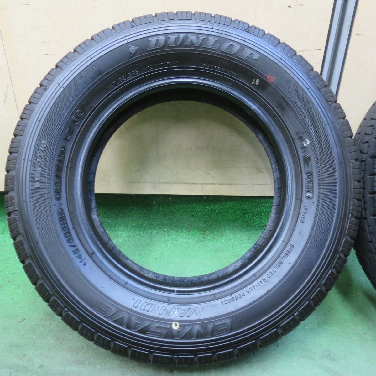 超バリ溝！25年！9.5分以上★145/80R12 80/78N ダンロップ エナセーブ VAN01 タイヤ 12インチ 軽 トラック 軽 バン ハイゼット エブリィ 等★6060403イノタ