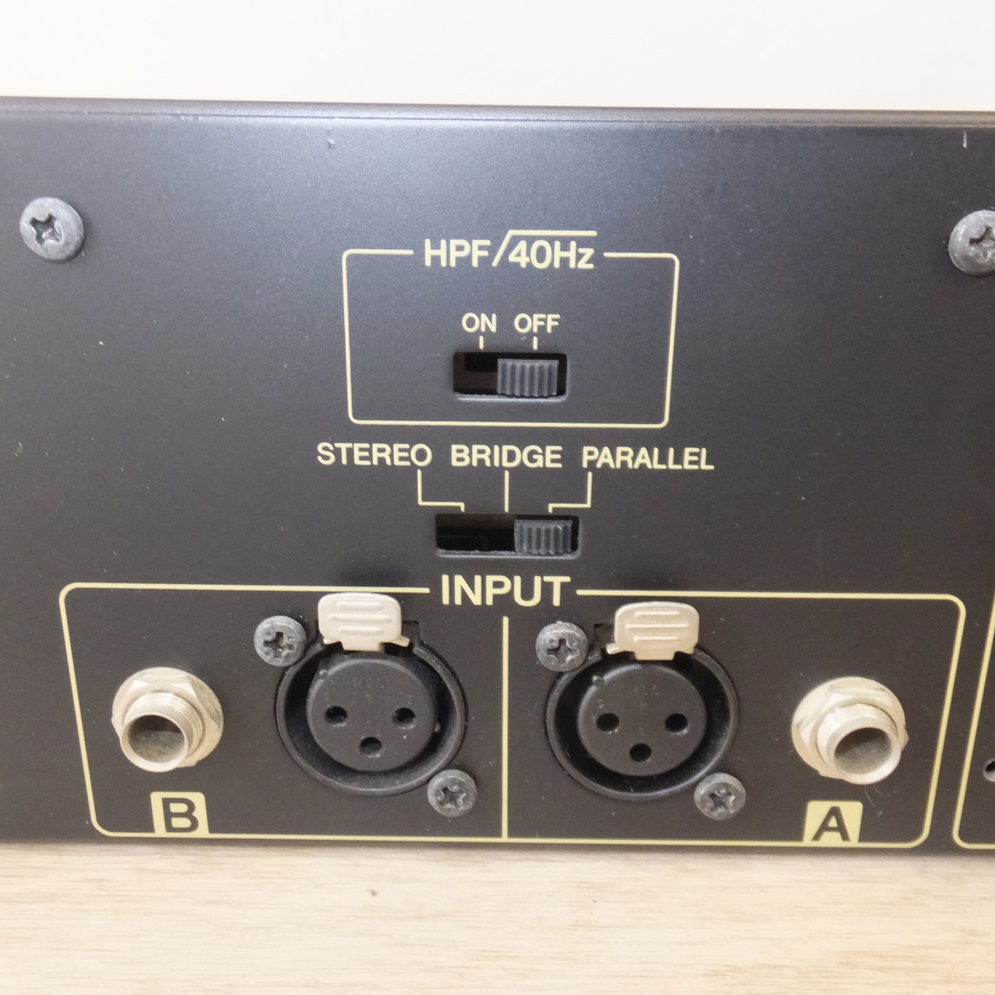 [送料無料] 現状品 キレイ★ヤマハ YAMAHA パワーアンプリファイアー POWER AMPLIFIER P1000S　100V 150W 50/60Hz★