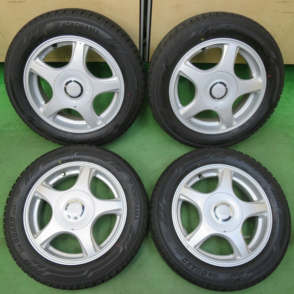バリ溝！9.5分★スタッドレス 155/65R14 ヨコハマ アイスガード iG60 SX 社外 アルミ 14インチ PCD100 114.3/4H マルチ★5013118イス