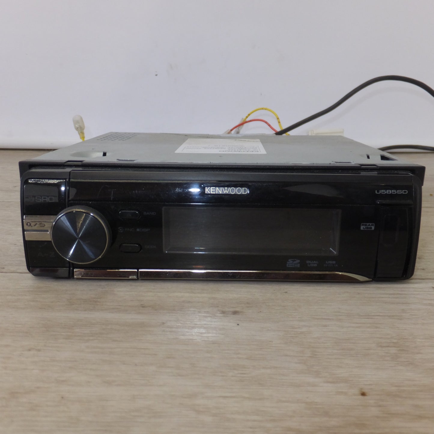 [送料無料] ★ケンウッド KENWOOD カーオーディオ 1DIN コンポ CD RECEIVER U585SD[80]★