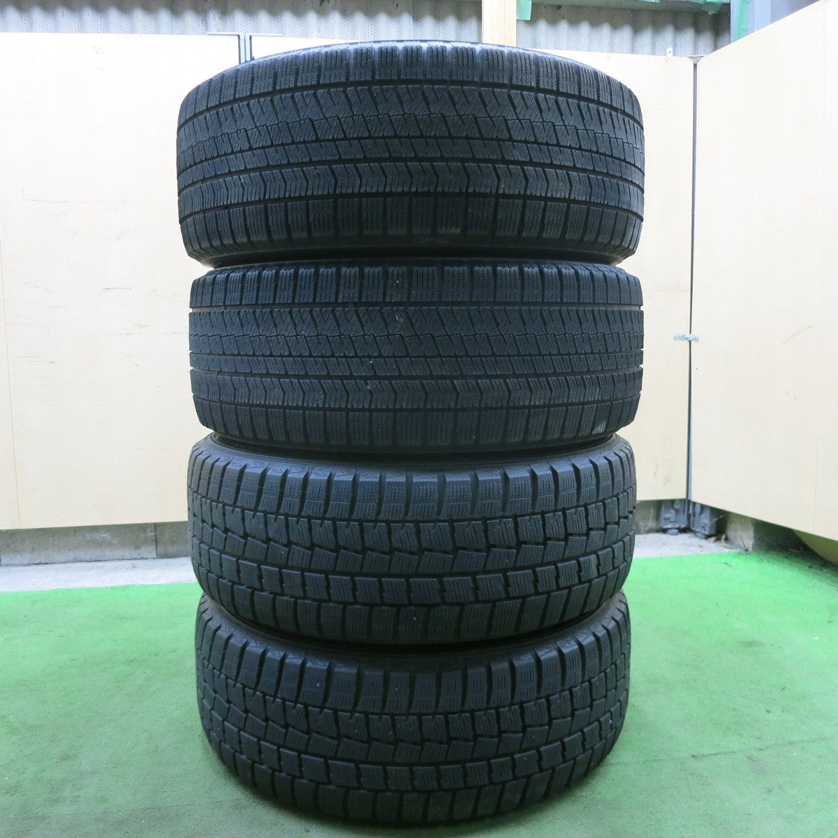 バリ溝！9分★アウディ A4 8K 純正 225/50R17 スタッドレス ブリヂストン ブリザック VRX2 ダンロップ ウインターマックス WM01 17インチ PCD112/5H★6012801ナス