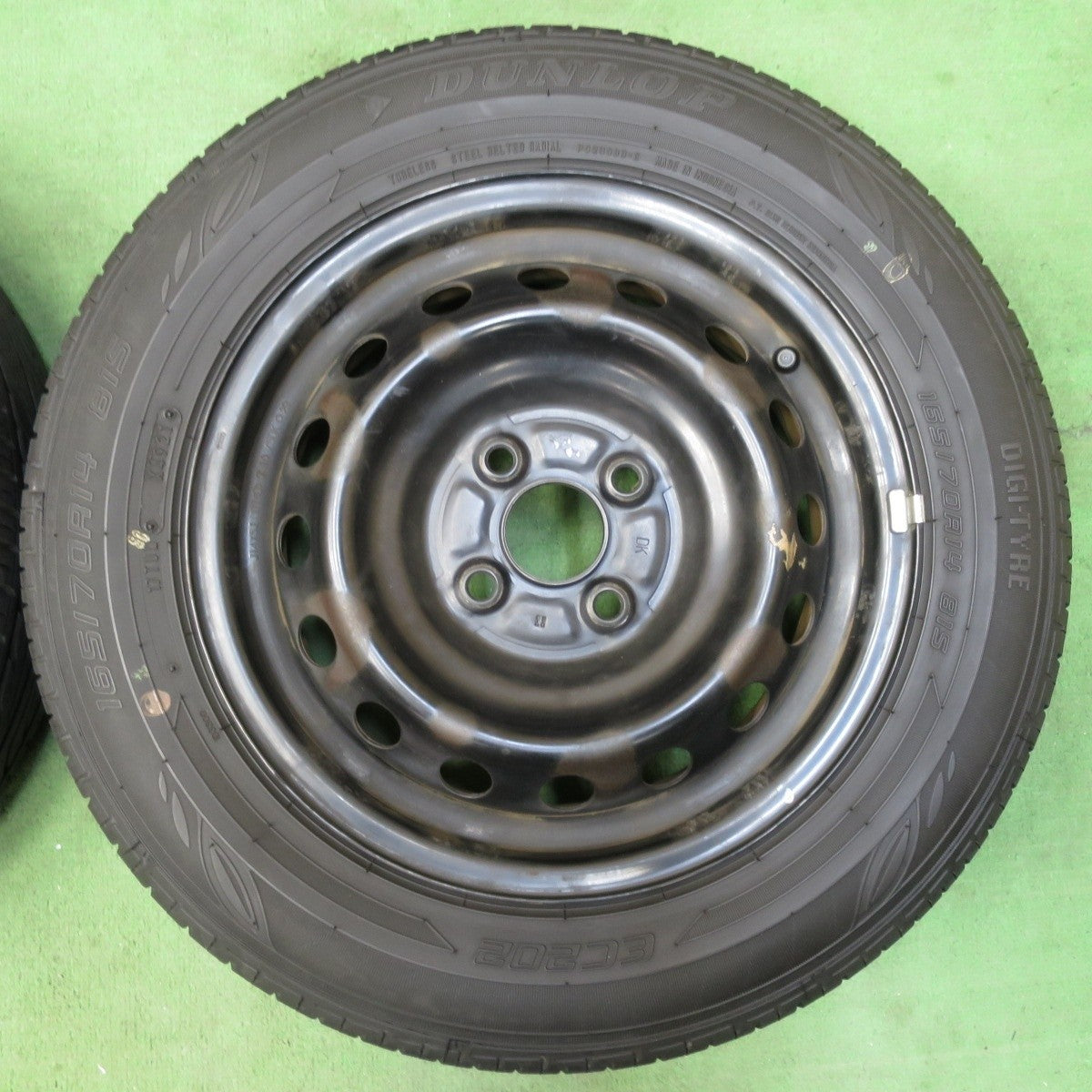 超バリ溝！21年！ほぼ10分★165/70R14 ダンロップ EC202 スチール ホイール 14インチ PCD100/4H★5040803イノ