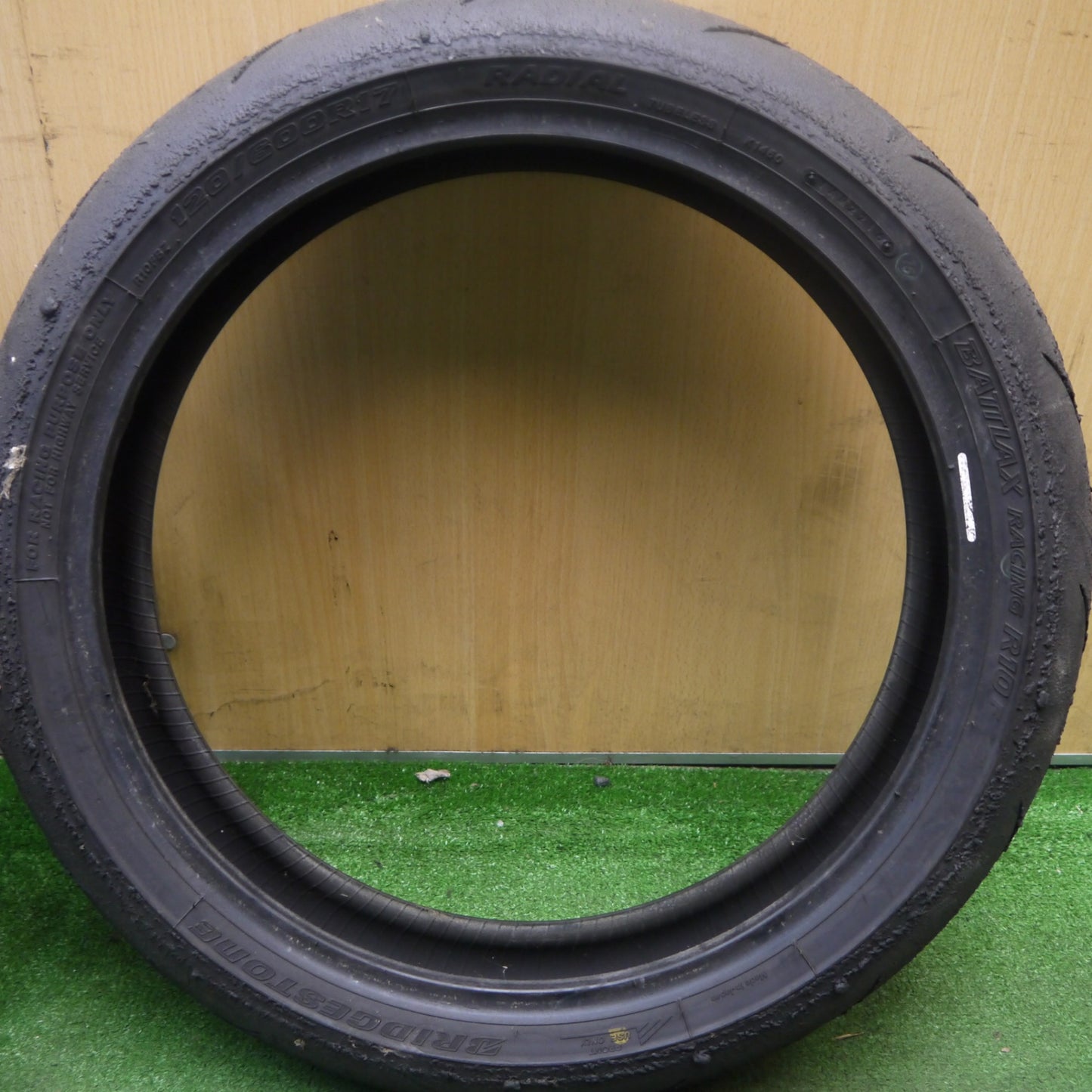 前後2本セット★バイク タイヤ 120/600R17 180/640R17 ブリヂストン バトラックス レーシング R10 CBR600RR 等★5092210Hノタ