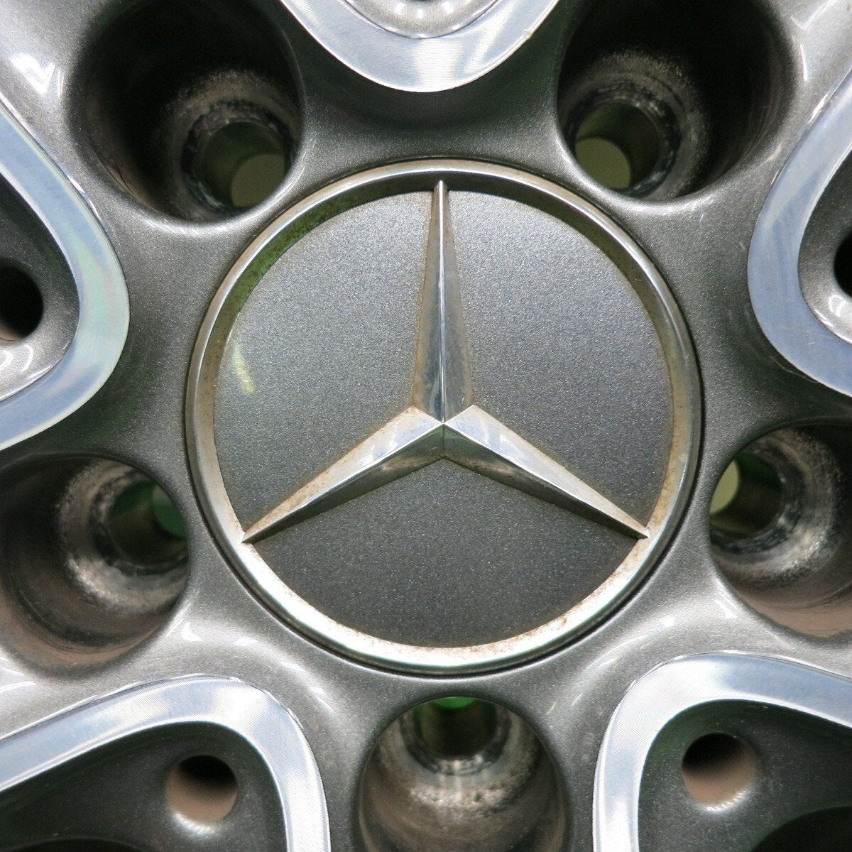 キレイ★ベンツ X253 GLCクラス 純正 235/60R18 スタッドレス ピレリ アイスアシンメトリコ 18インチ PCD112/5H★4111606HAス