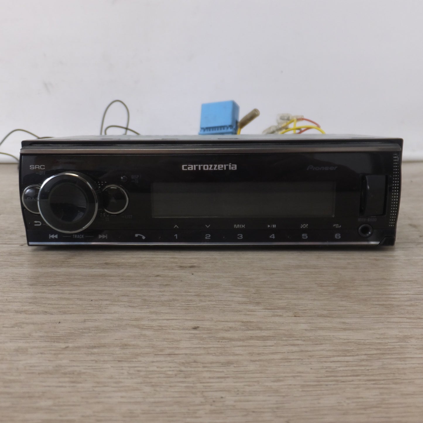 [送料無料] ★カロッツェリア carrozzeria カーオーディオ DSPメインユニット MVH-6600[42]★