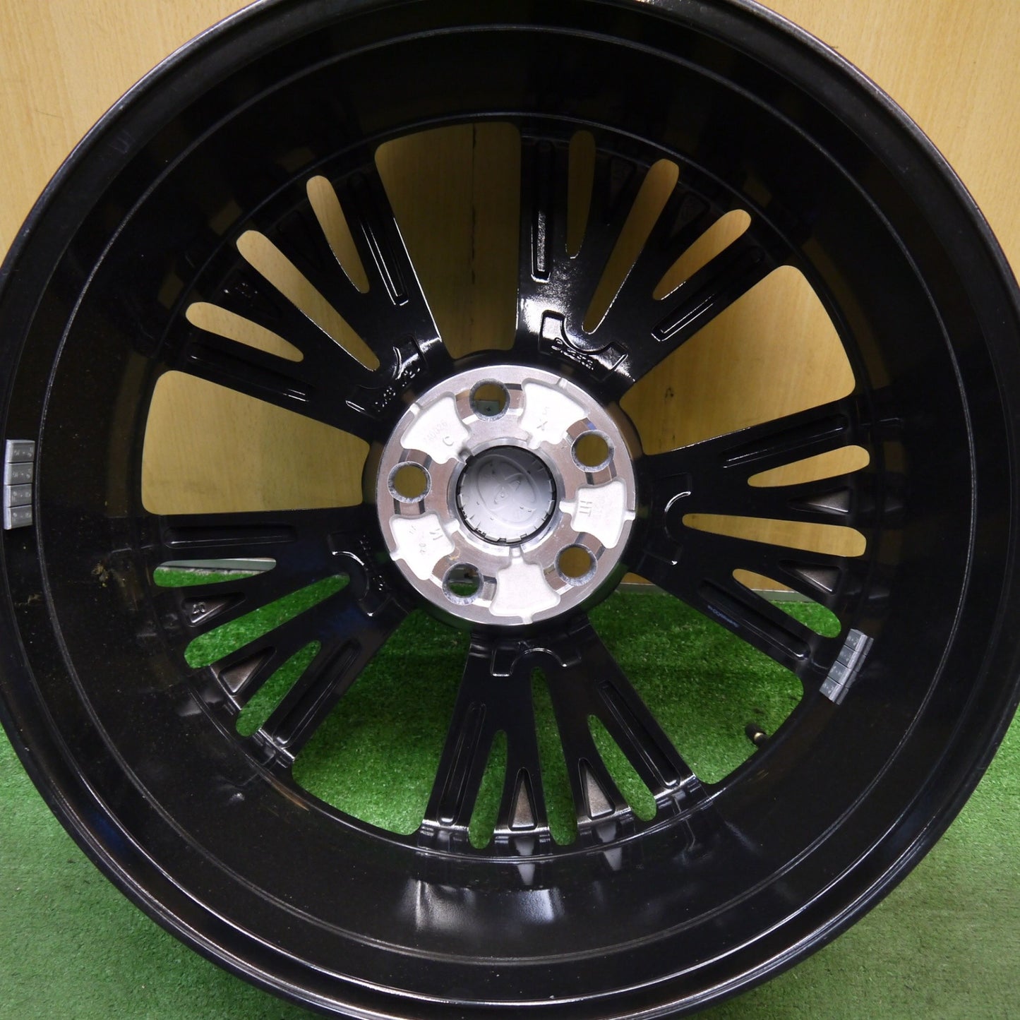 新車外し！1本★トヨタ 60系 プリウス 純正 ホイール 19インチ 19×6.5J PCD114.3/5H★5081215Hホ