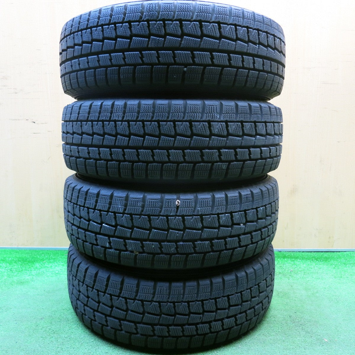 バリ溝！9分★スタッドレス 175/65R14 ダンロップ ウインターマックス WM01 STRANGER ストレンジャー 14インチ PCD100/4H★6010811HAス