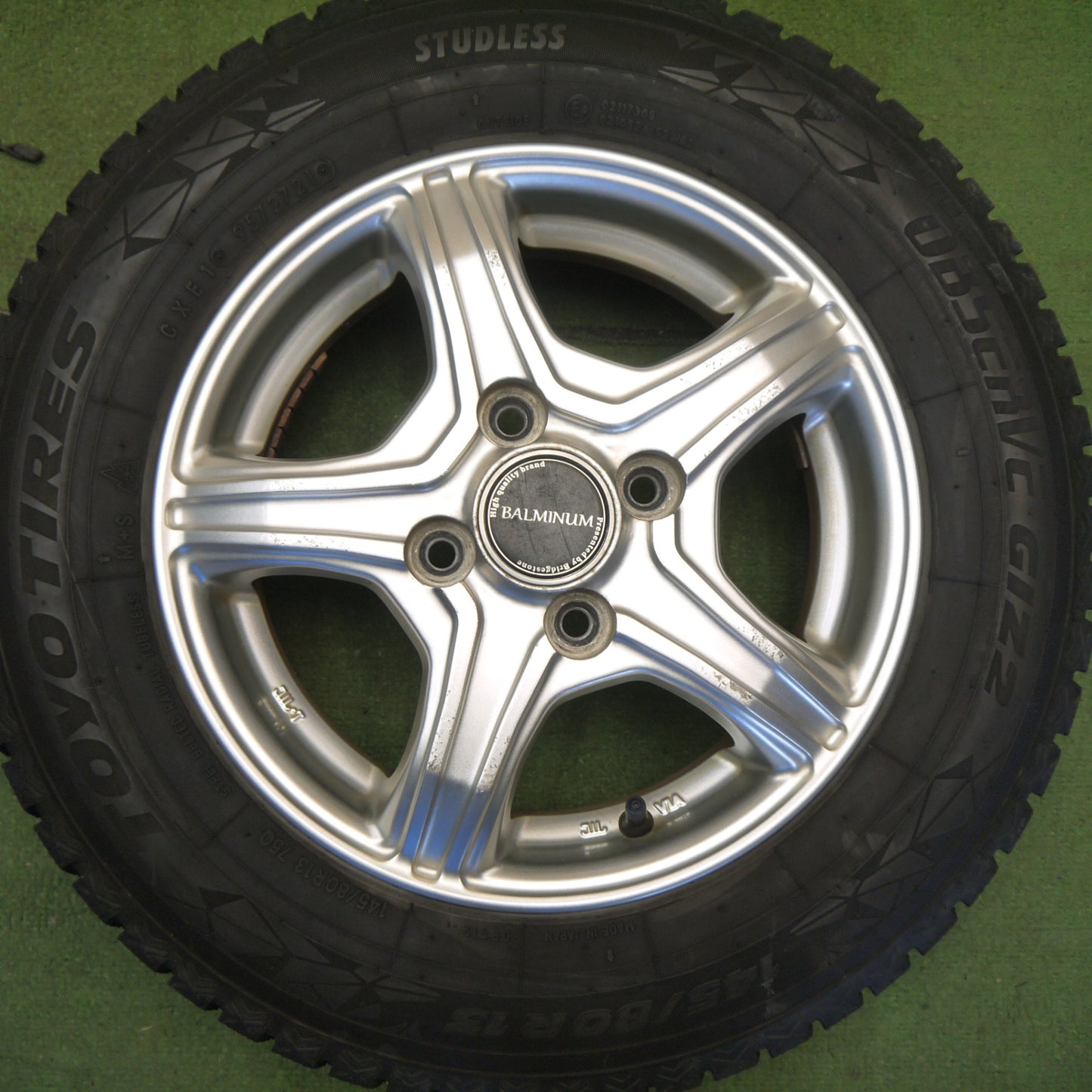 4本価格★スタッドレス 145/80R13 トーヨー オブザーブ GIZ2 BALMINUM VR5 バルミナ 13インチ PCD100/4H★6052509Hス