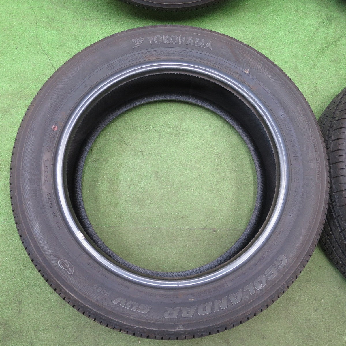新車外し！25年★225/55R18 ヨコハマ ジオランダー SUV G055 G055E タイヤ 18インチ デリカ D:5 シャモニー フォレスター エクリプスクロス 等★6021606NGノタ
