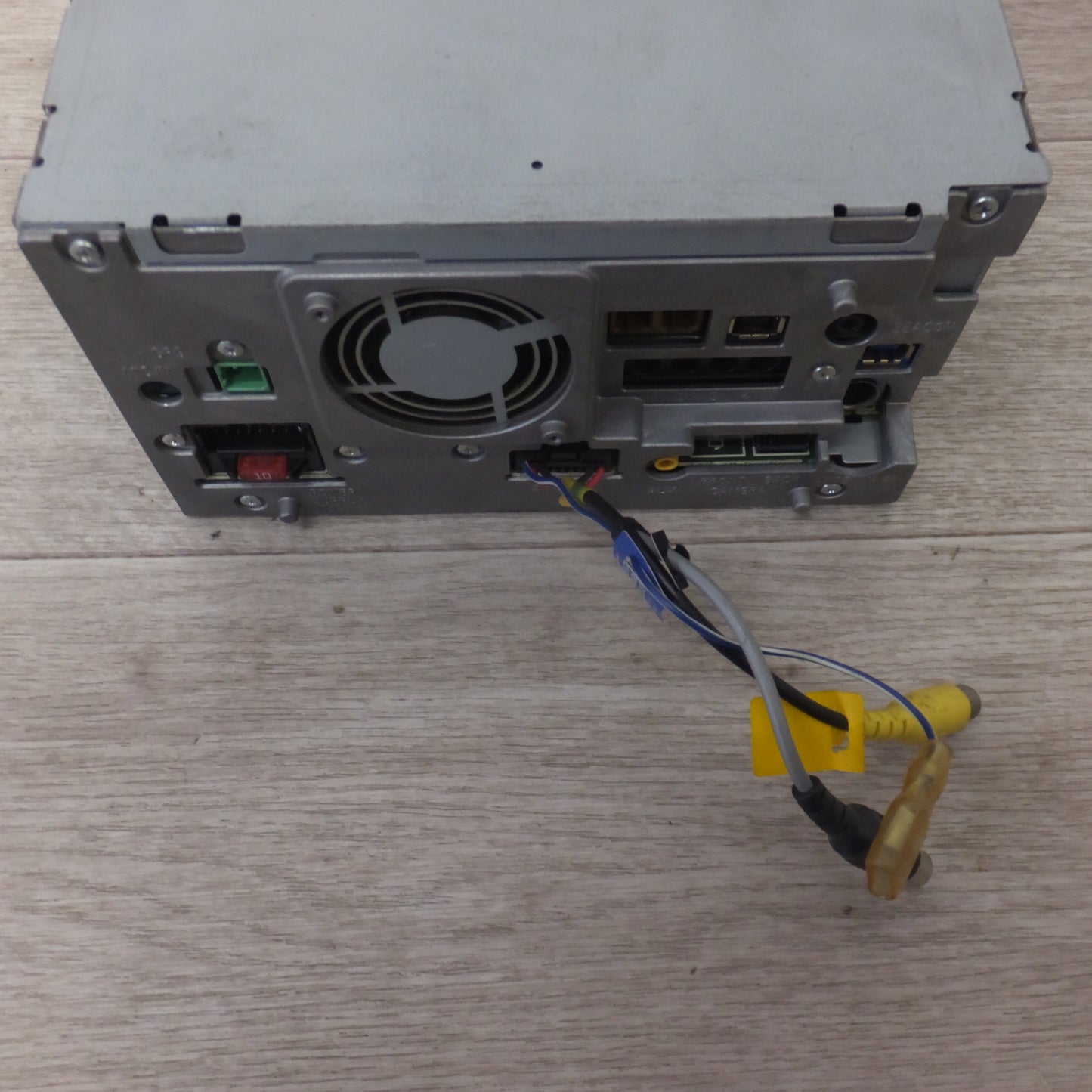 [送料無料] ★カロッツェリア carrozzeria AV一体型HDDナビゲーション サイバーナビ AVIC-ZH07(33)★