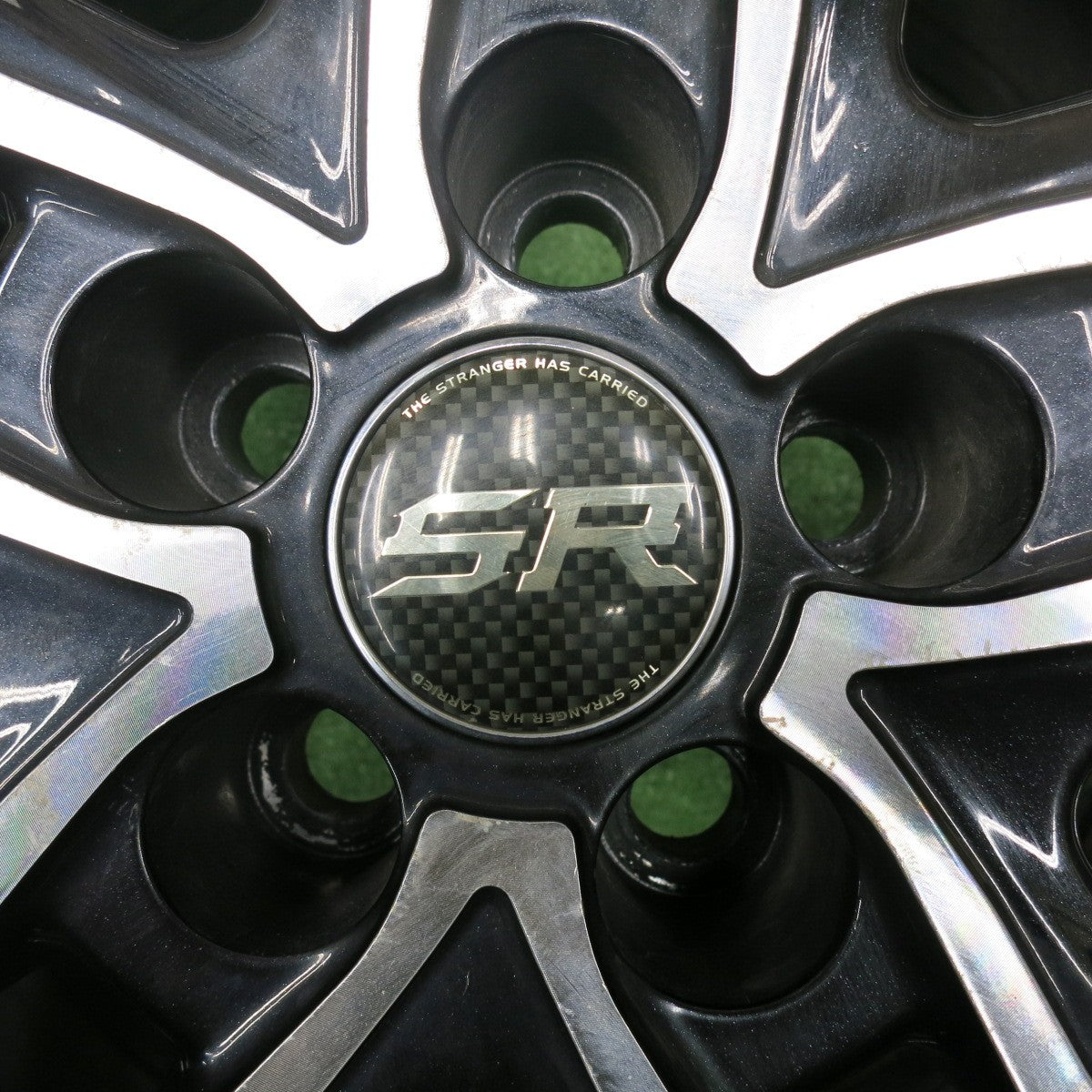 [送料無料] バリ溝！9分★プリウス 等 195/65R15 スタッドレス インターステート DURATION 30 STRANGER ストレンジャー 15インチ PCD100/5H★4121807NJス