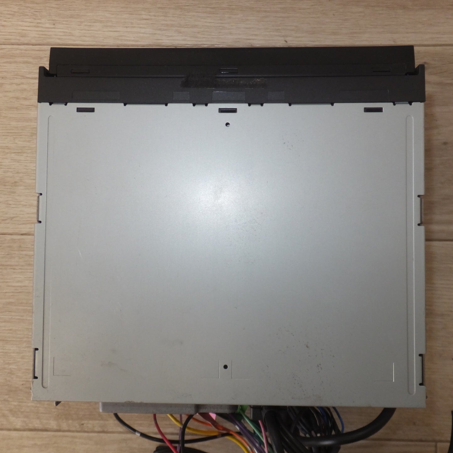 [送料無料] ★カロッツェリア carrozzeria AV一体型メモリーナビゲーション AVIC-MRZ77[72]★
