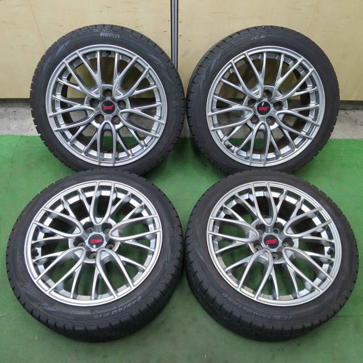 バリ溝！8.5分★スバル WRX STI 純正 245/40R18 スタッドレス ピレリ アイスアシンメトリコ 18インチ PCD114.3/5H★6031801ナス