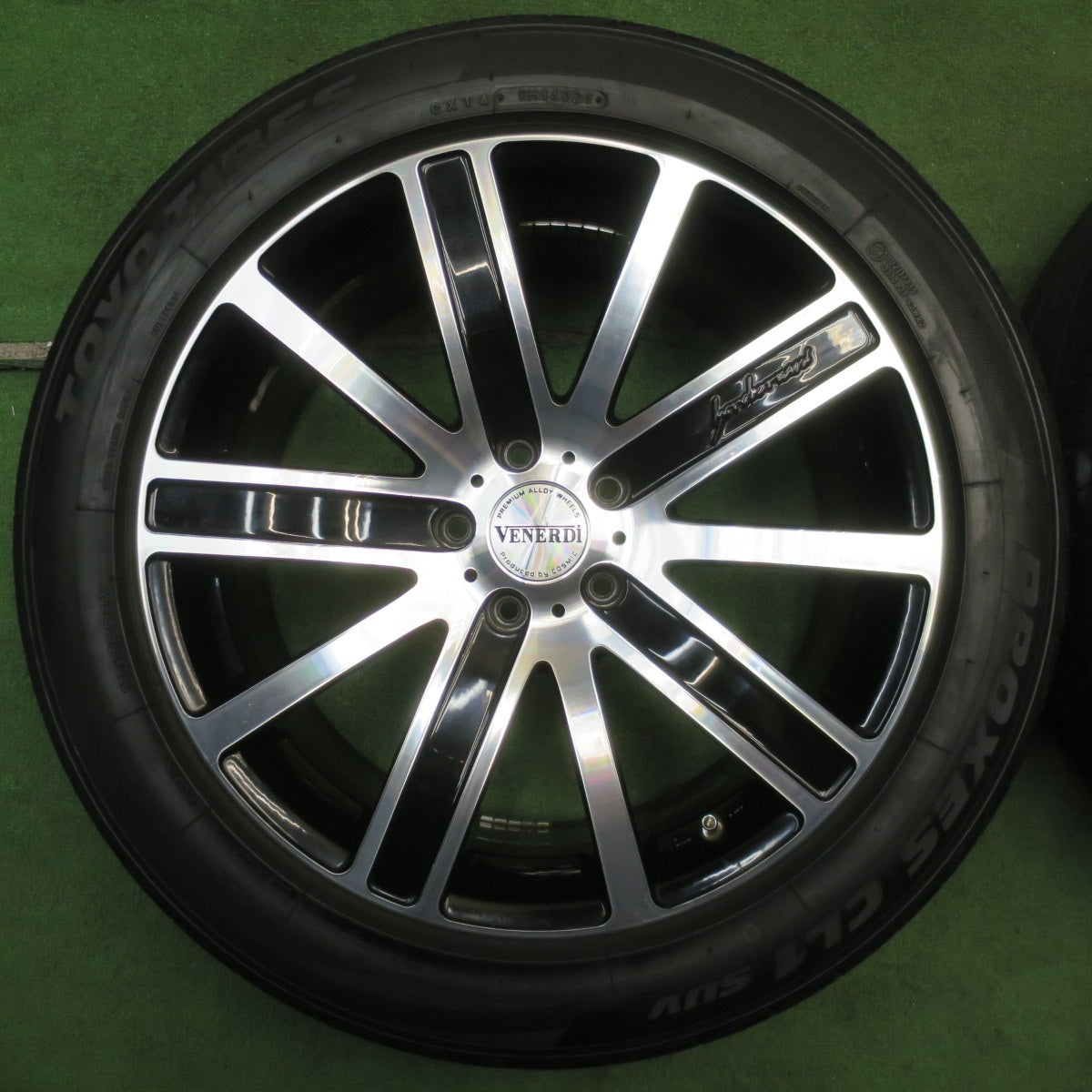 キレイ★225/55R19 トーヨー プロクセス CL1 SUV VENERDi COSMIC ヴェネルディ コスミック 19インチ PCD114.3/5H★6052903NJノ