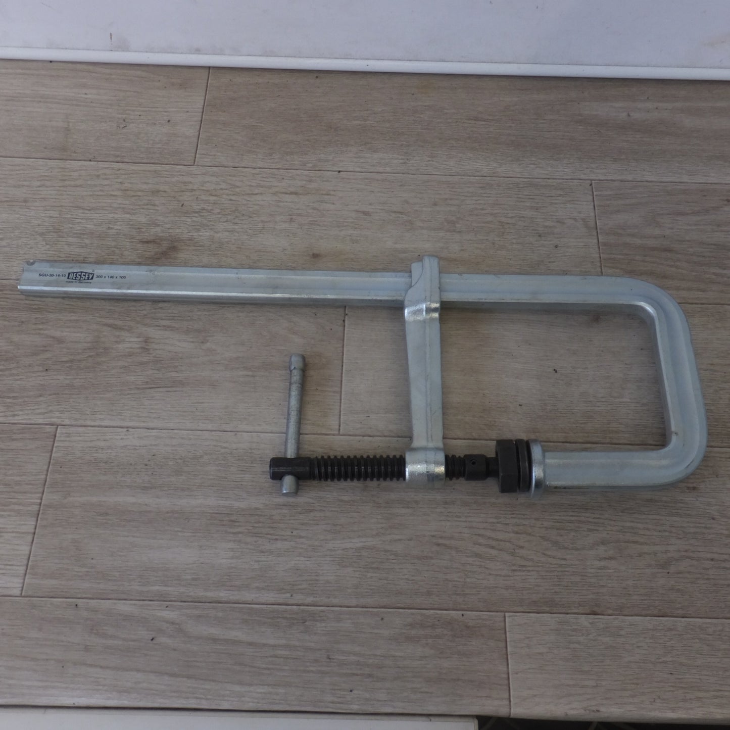[送料無料] ★ベッセイ BESSEY U型高性能クランプ SGU SGU-30-14-10 300x140x100(2)★
