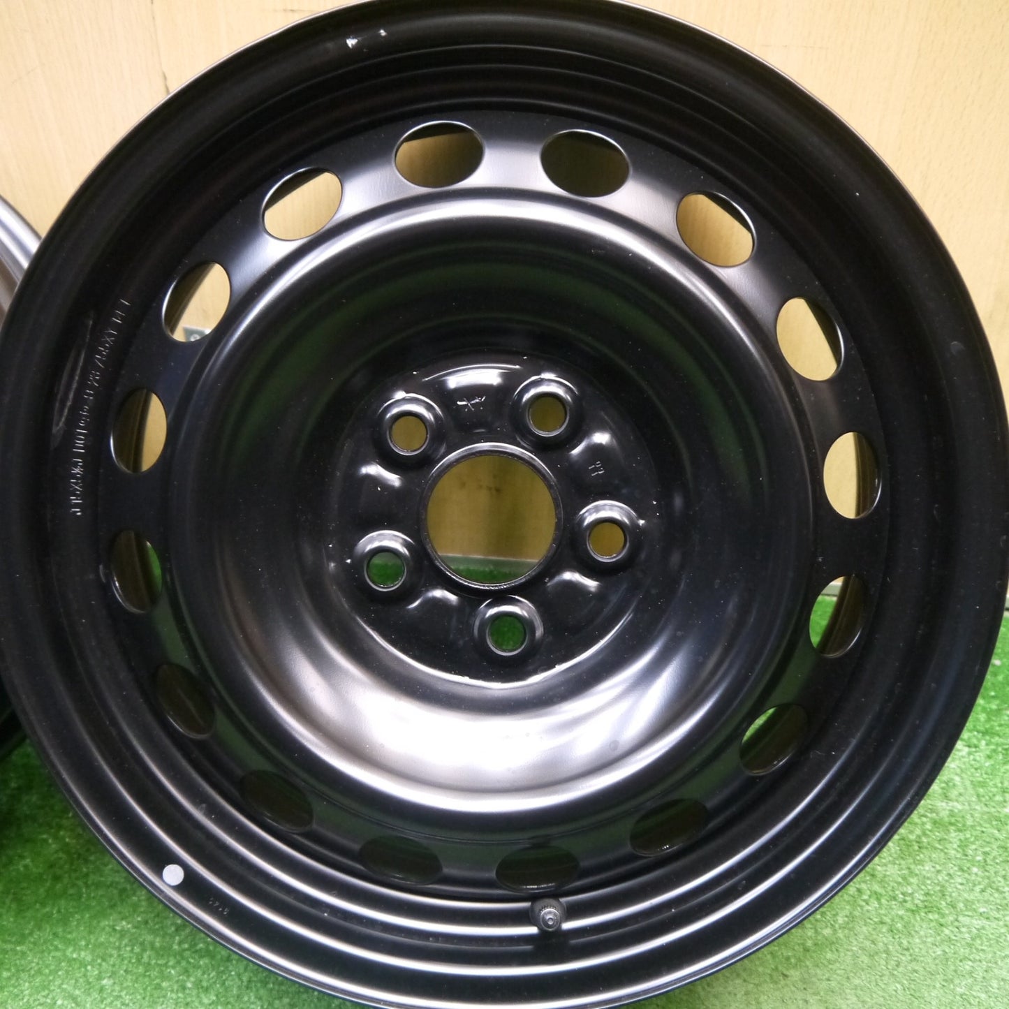 新車外し★トヨタ シエンタ 純正 スチール ホイール 15インチ 15×5.5J PCD100/5H★5122203Hホ