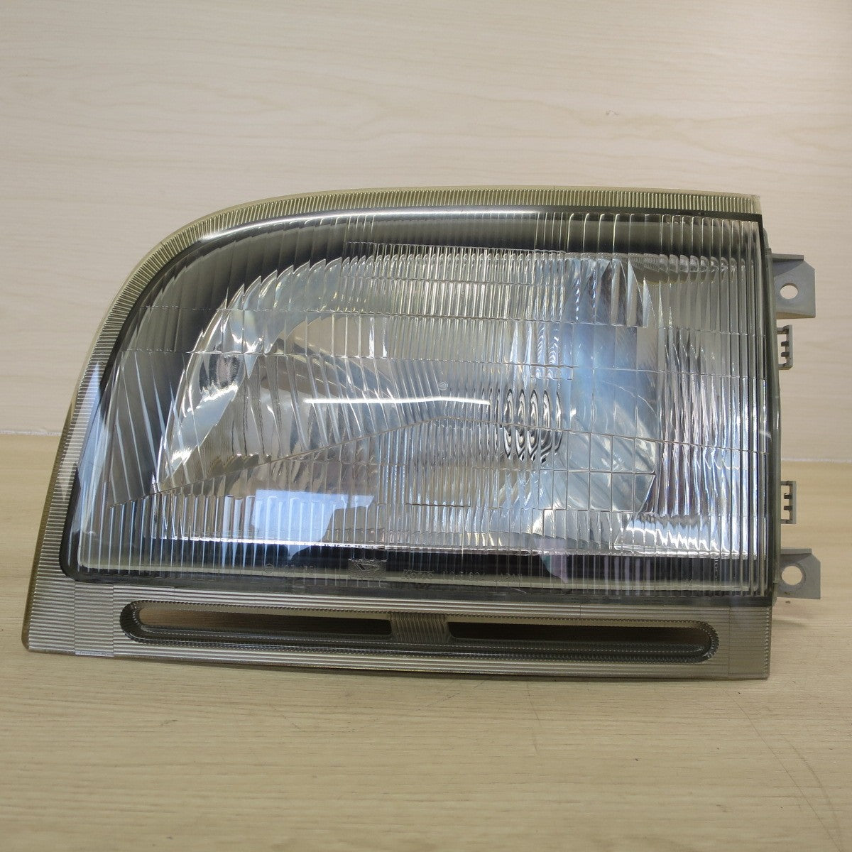 ♪ダイハツ S200P S210P ハイゼット トラック 純正 ヘッドライト KOITO 110-51624 KOITO 100-51624 左 側 のみ ヘッドランプ 照明 カー パーツ♪