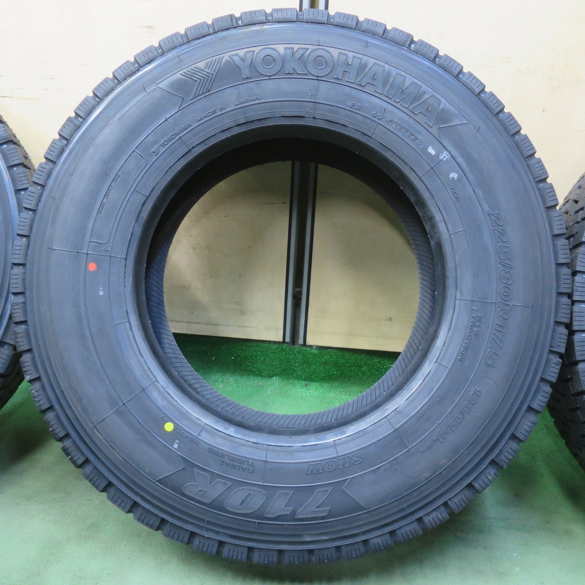 未使用！26年！6本◎トラック タイヤ 225/80R17.5 123/122L ヨコハマ 710R 17.5インチ◎6083101イスタ