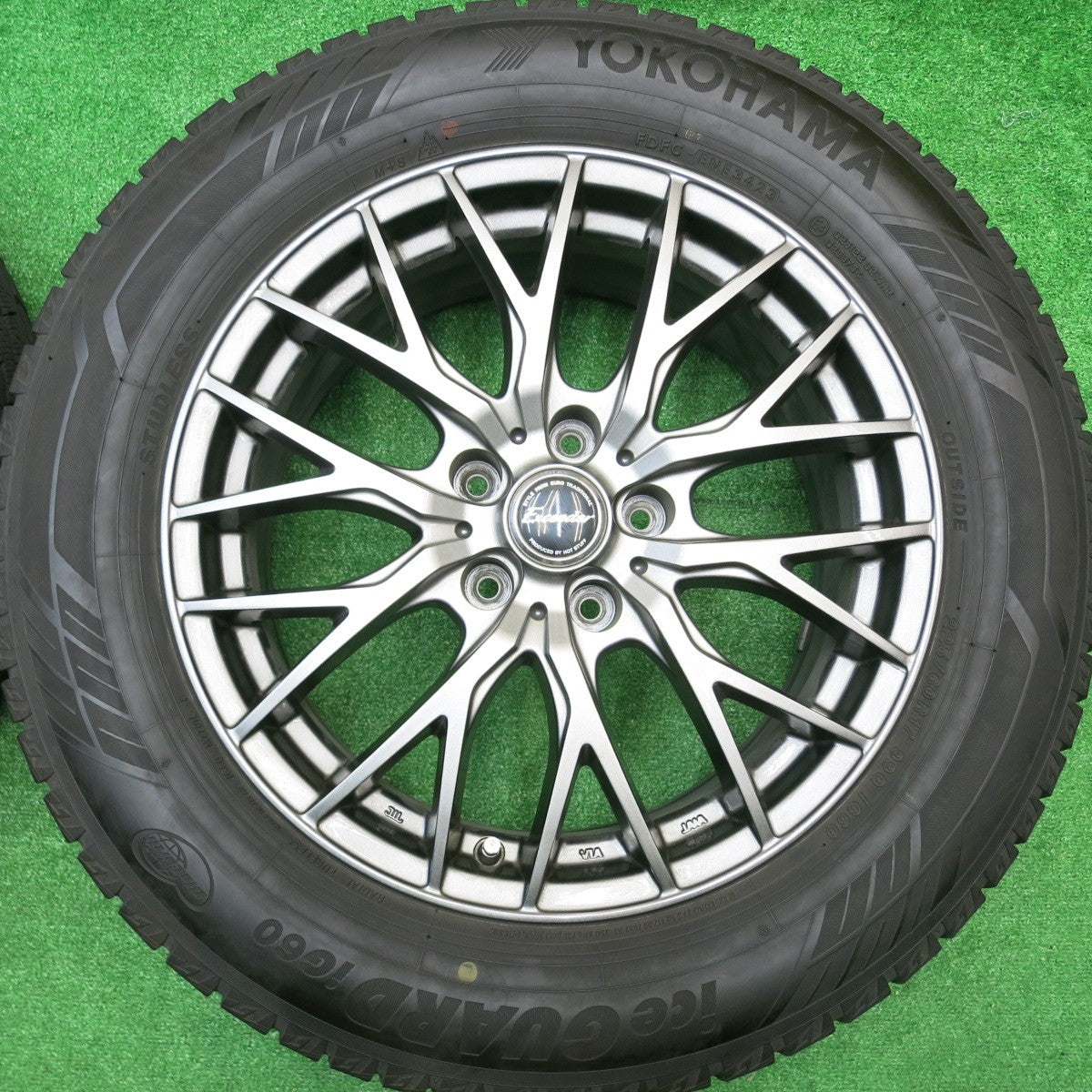 バリ溝！23年！キレイ！9.5分★スタッドレス 225/60R17 ヨコハマ アイスガード iG60 Exceeder エクシーダー 17インチ PCD114.3/5H★5101805HAス
