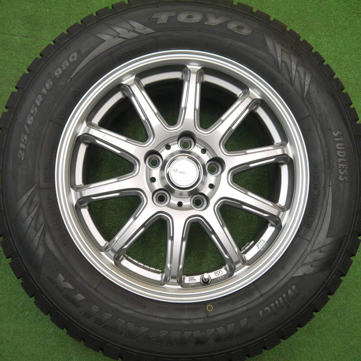 バリ溝！23年！キレイ！9.5分★スタッドレス 215/65R16 トーヨー ウインター トランパス TX AZ Sports AZスポーツ 16インチ PCD114.3/5H★5111801Hス
