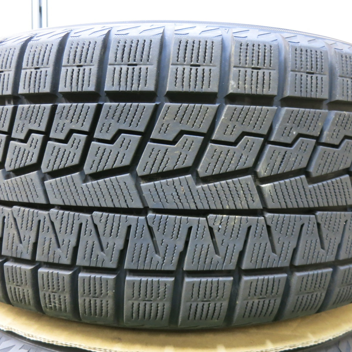 [送料無料] バリ溝！21年！キレイ！9.5分★スタッドレス WedsSport SA-99R 225/40R18 ヨコハマ アイスガード iG70 18インチ ウェッズスポーツ PCD114.3/5H★4112705SYス