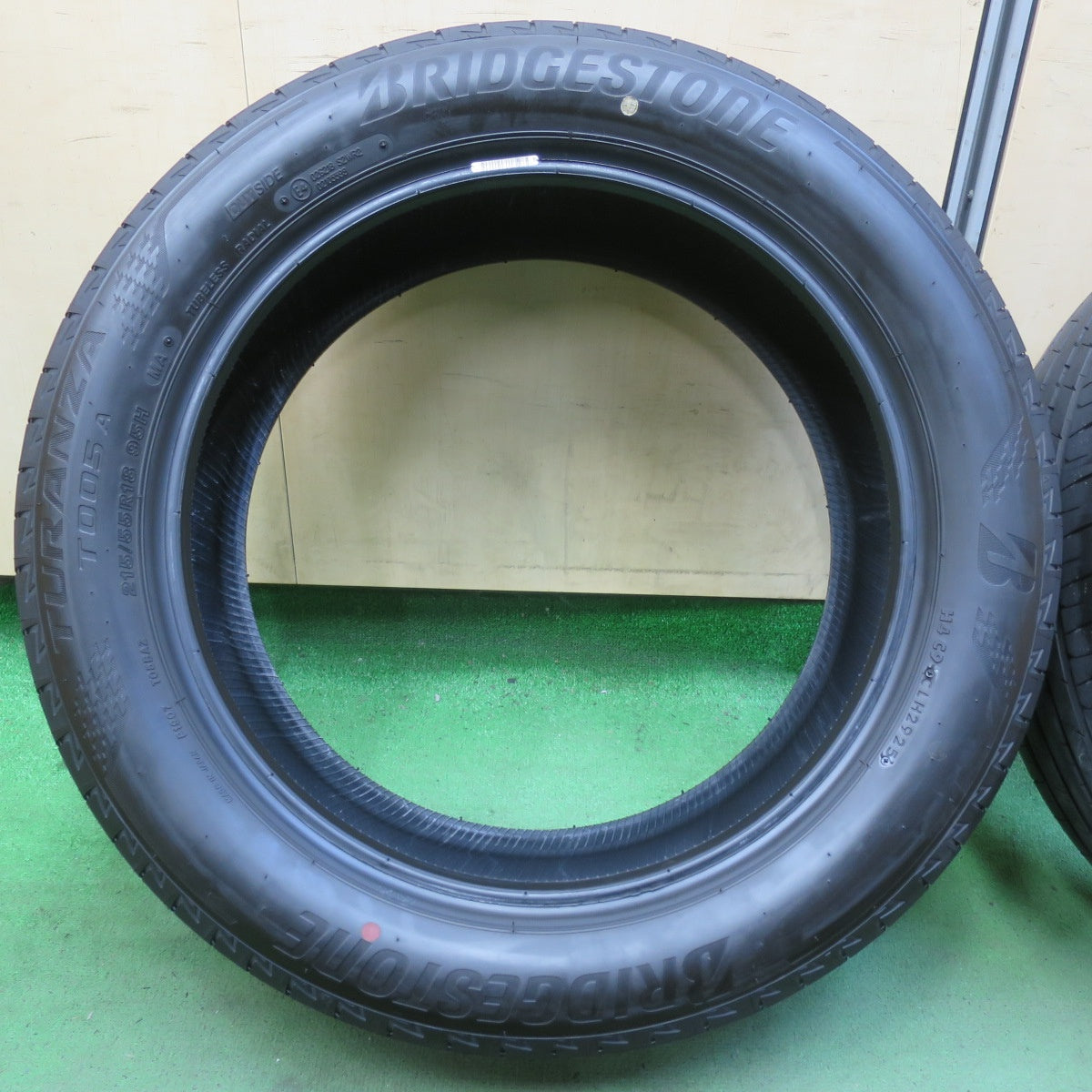 新車外し！25年☆215/55R18 ブリヂストン トランザ T005A タイヤ 18