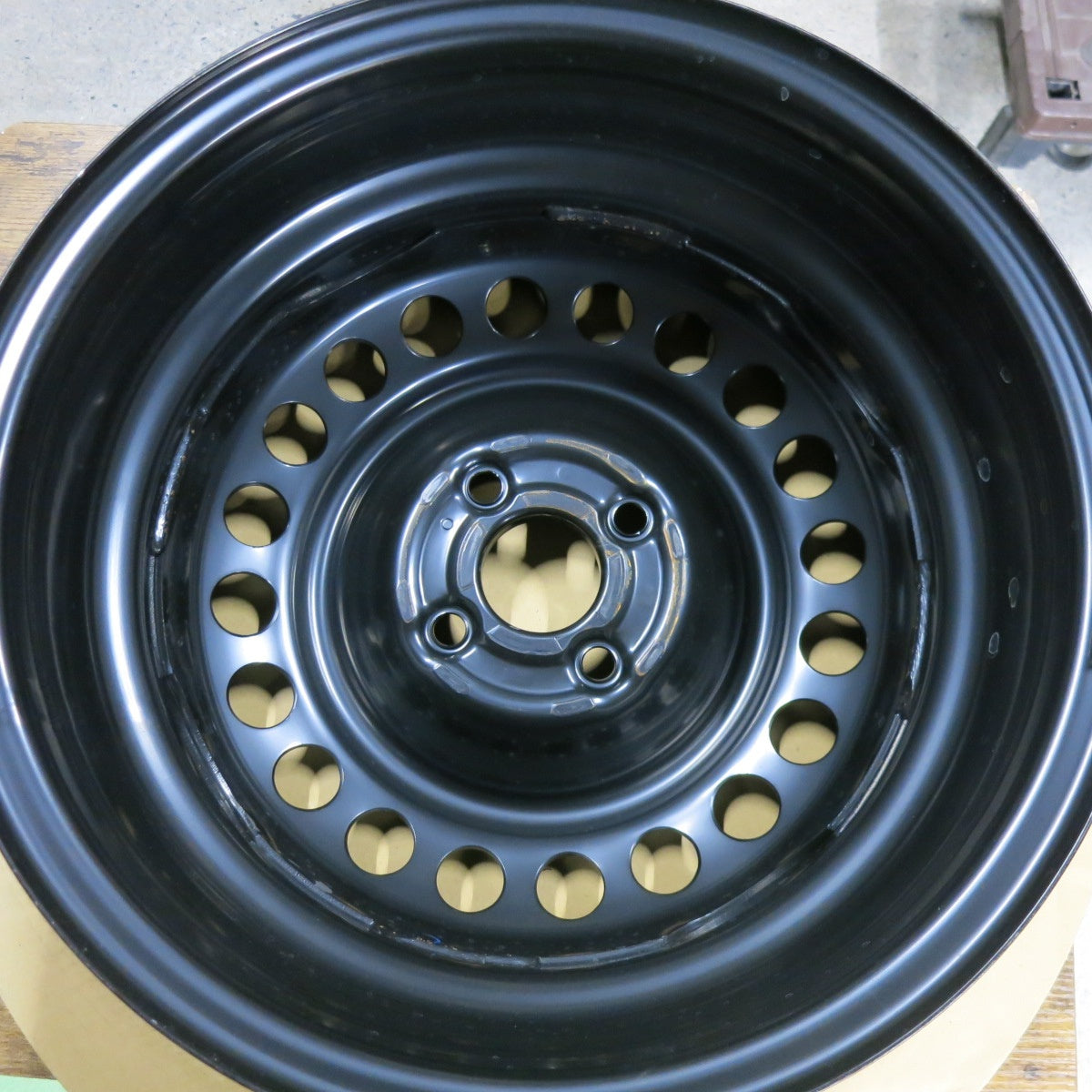 ホンダ フィット シビック 純正 鉄ホイール 鉄チン 新品15インチ 15インチ 鉄ちんホイール 6J +30 4穴 PCD100 マットブラック MC21 MC22