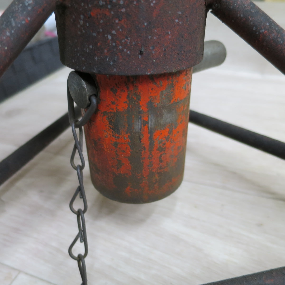 [送料無料] 2点まとめ売り◆馬 ジャッキ ウマ うま ジャッキ メーカー 型式 不明 工具 ジャッキスタンド 自動車整備 車検 タイヤ交換 等に 現状品◆