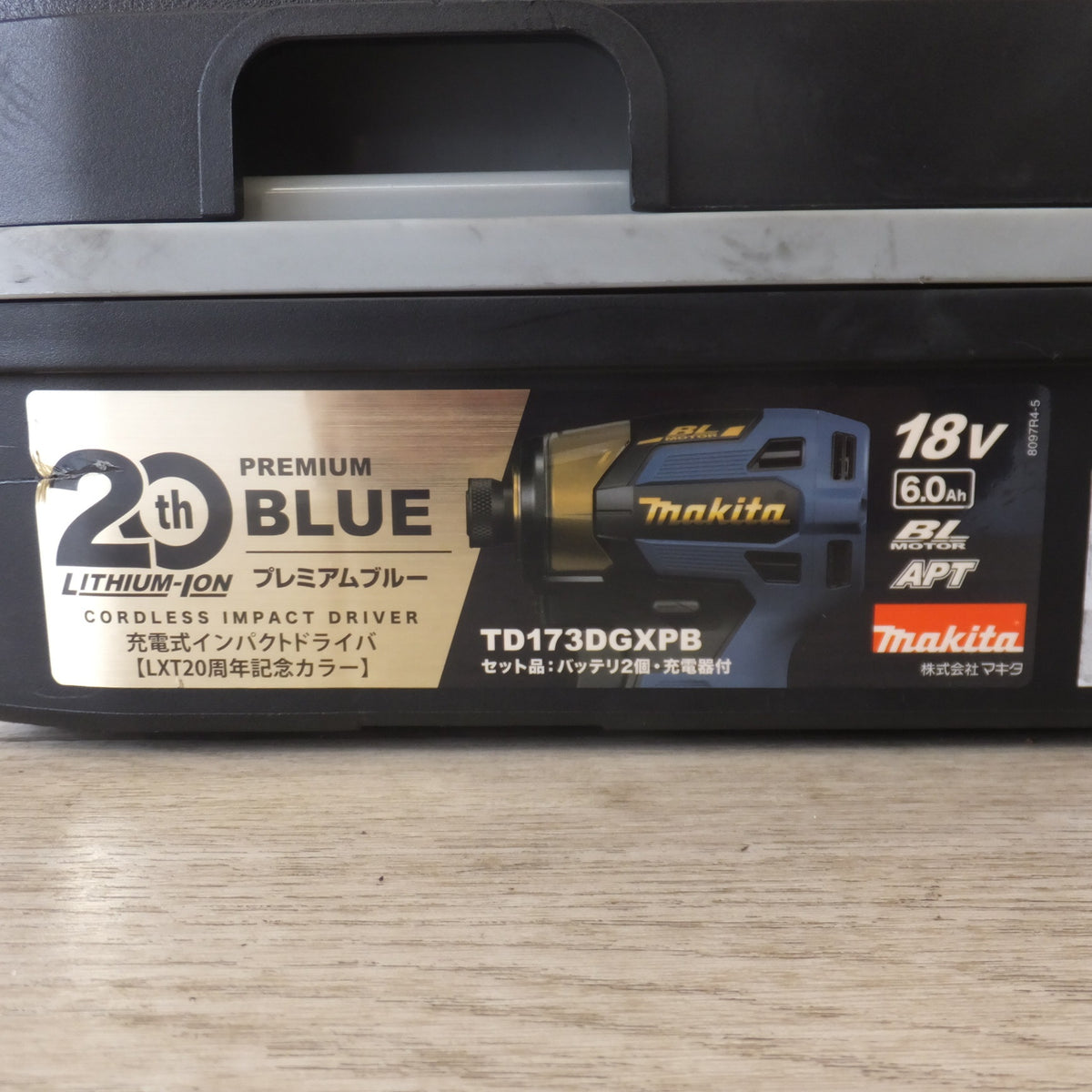 [送料無料] ★マキタ makita 充電式インパクトドライバ TD173DGXPB 18V プレミアムブルー LXT20周年記念カラー★
